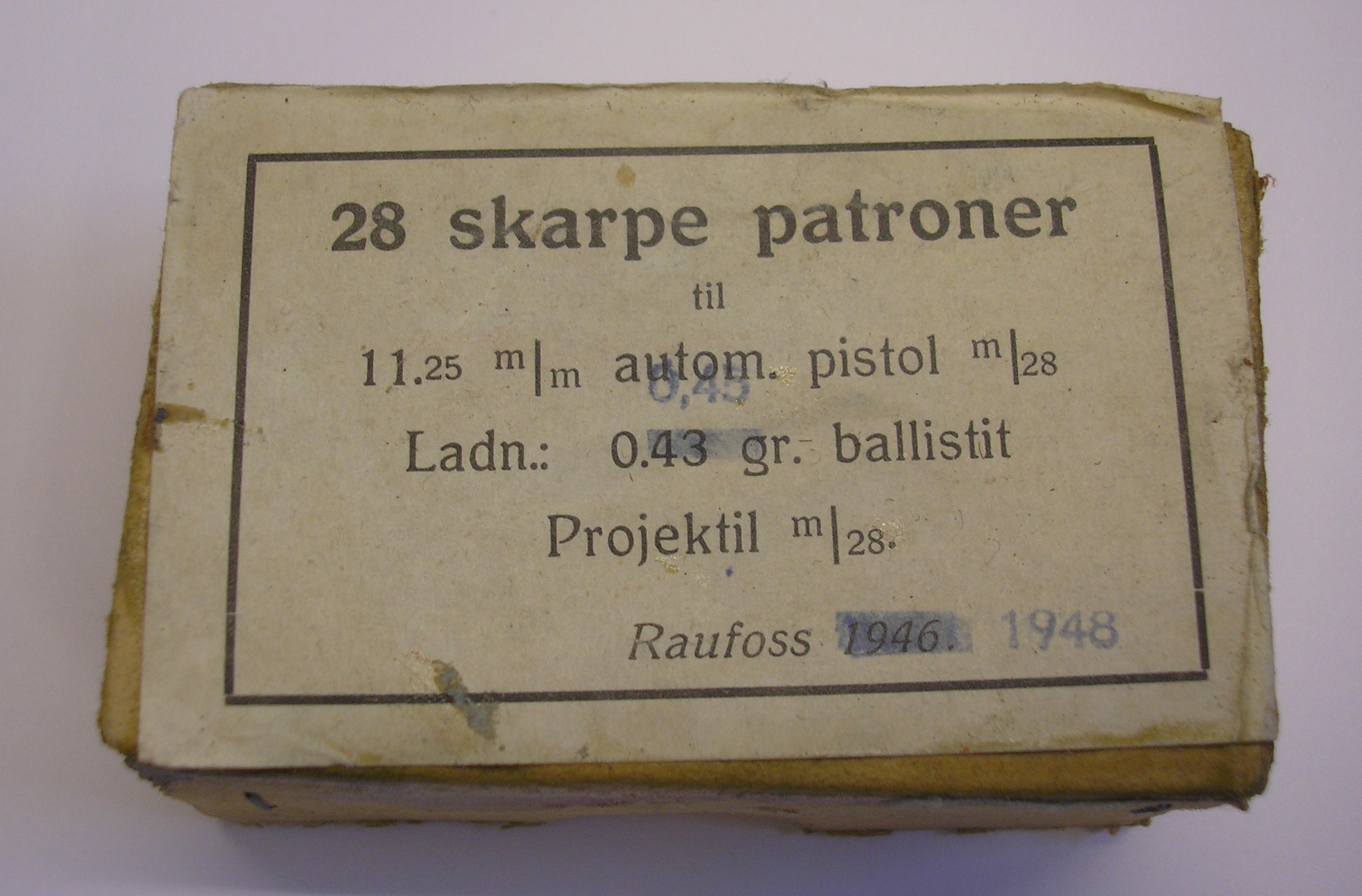 ./ammo/1125/esker/Eske-1125-Raufoss-28skudd-Helmantel-1946-1948-1.JPG