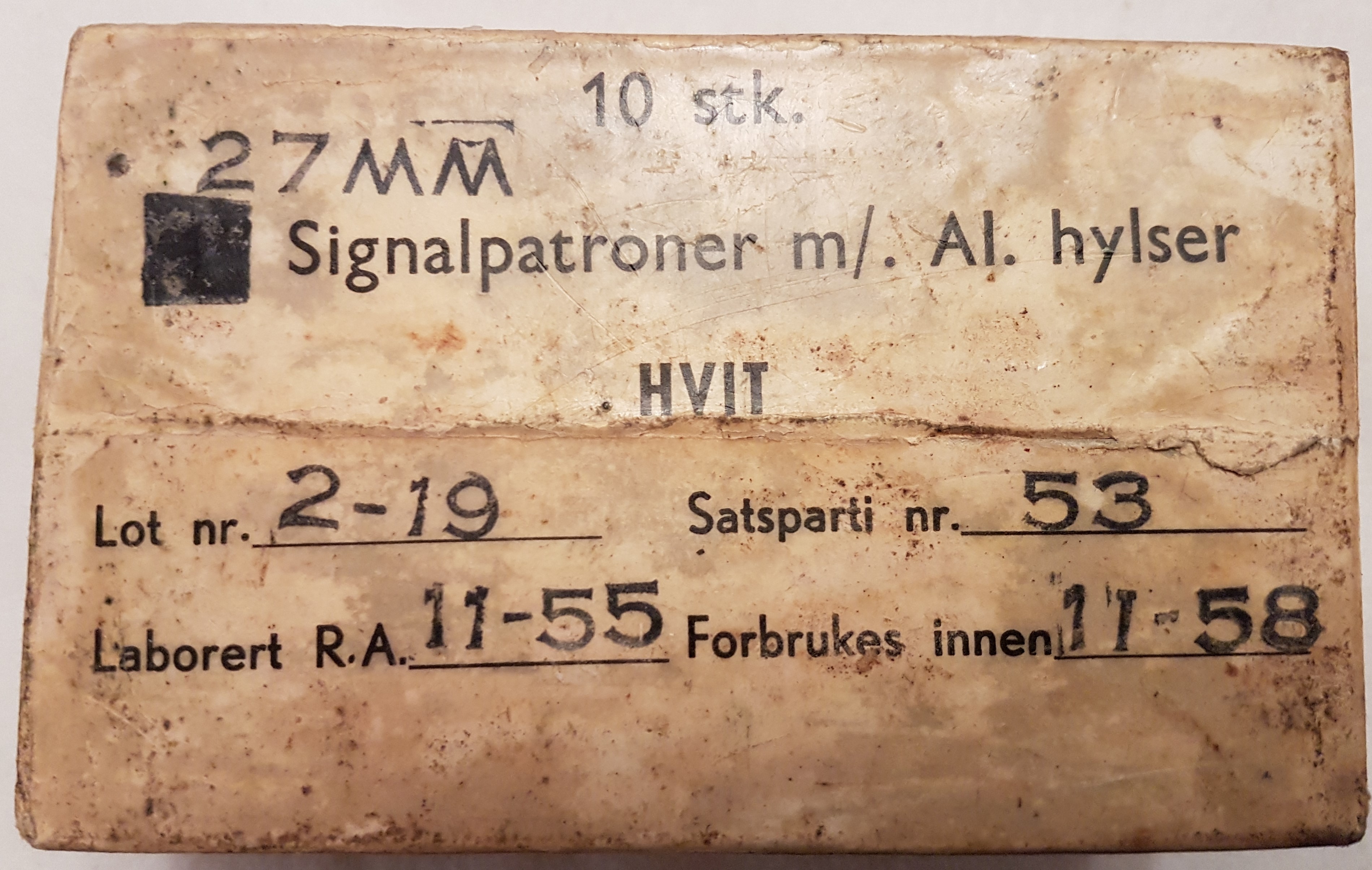 ./ammo/265Signal/esker/Eske-Raufoss-27mm-Signal-10skudd-Hvit-11-55-1.jpg