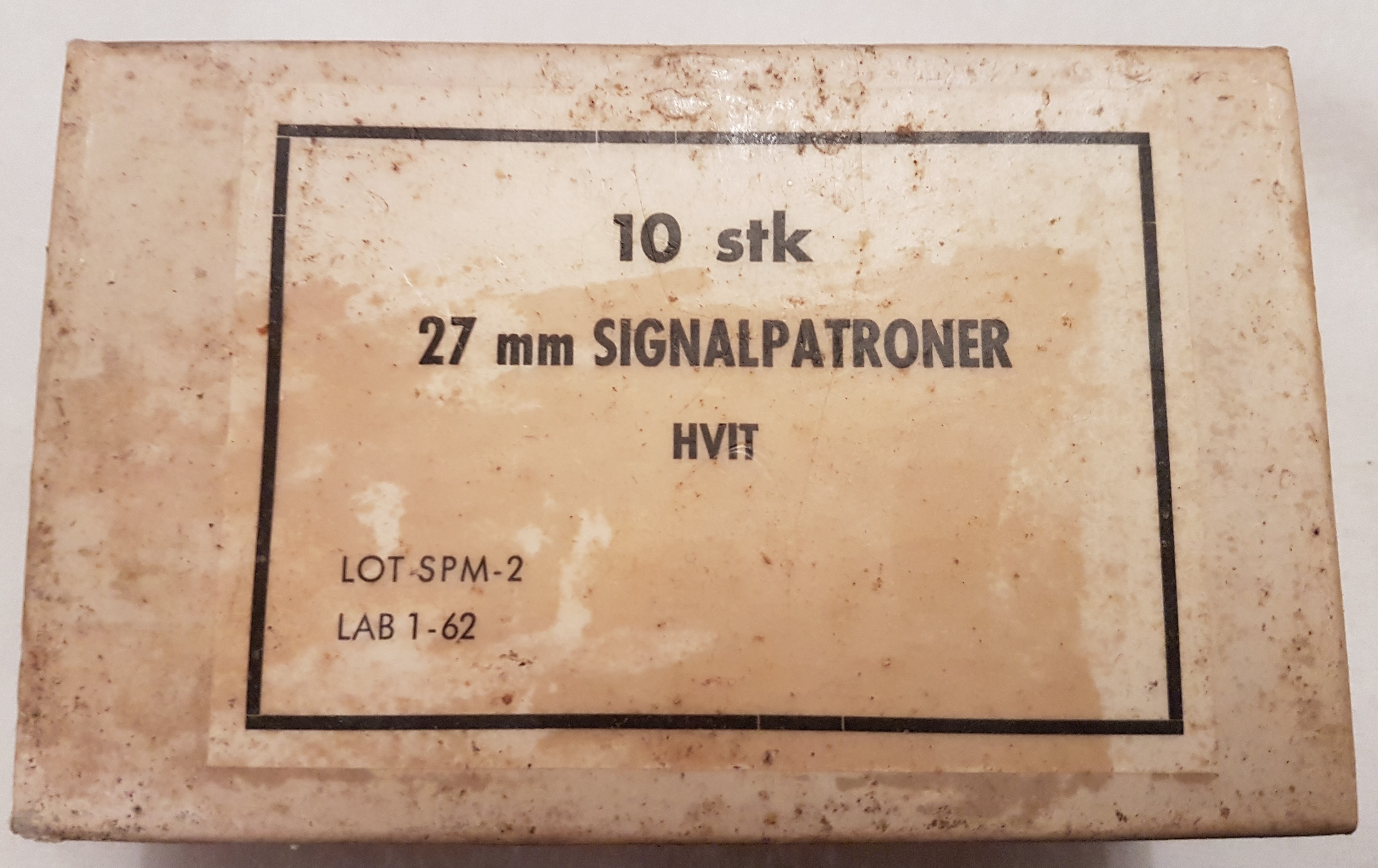 ./ammo/265Signal/esker/Eske-SPM-27mm-Signal-10skudd-Hvit-SPM-2-LAB-1-62-1.jpg