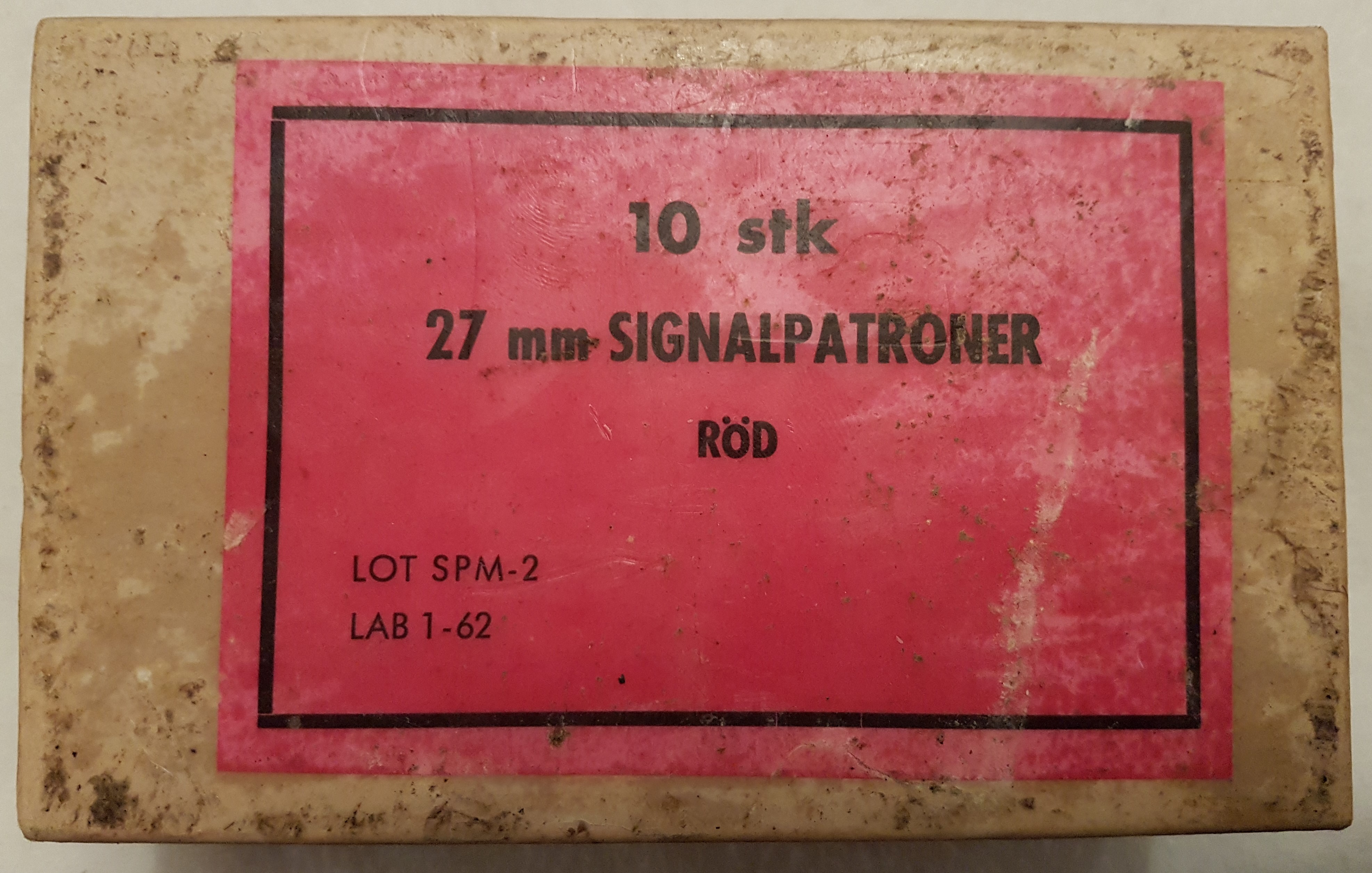 ./ammo/265Signal/esker/Eske-SPM-27mm-Signal-10skudd-Rod-SPM-2-LAB-1-62-1.jpg