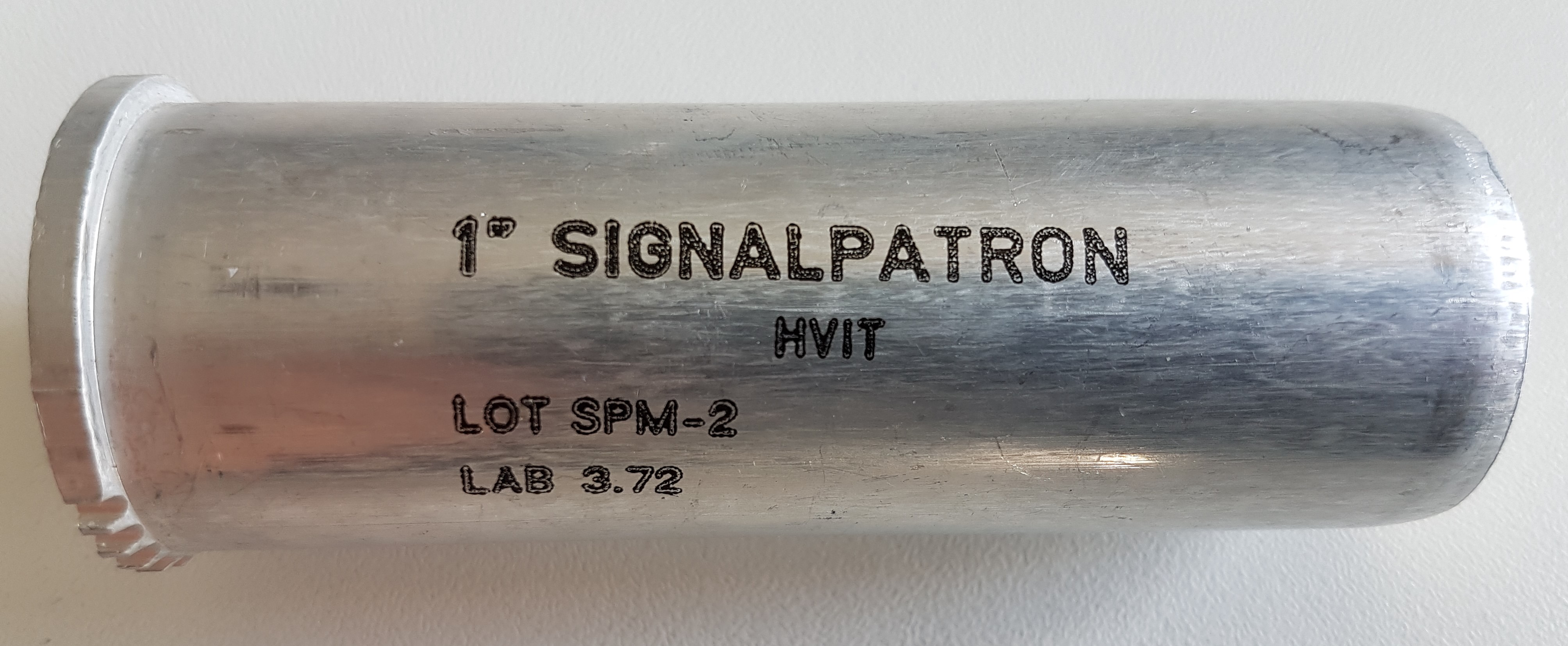 ./ammo/265Signal/patroner/Patron-1toms-SPM-Signal-Hvit-3-1972-1.jpg