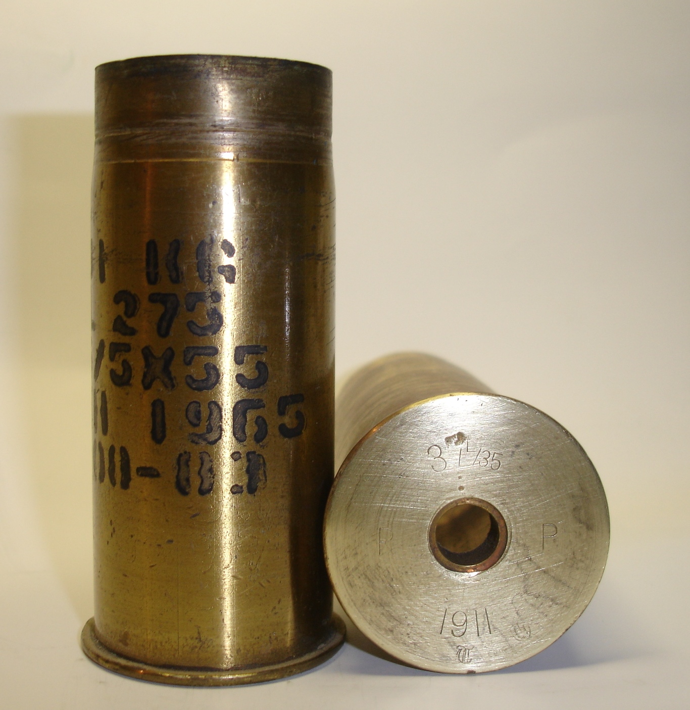 ./ammo/37mm/patroner/Patron-37mm-RP-1911-1965-1.JPG