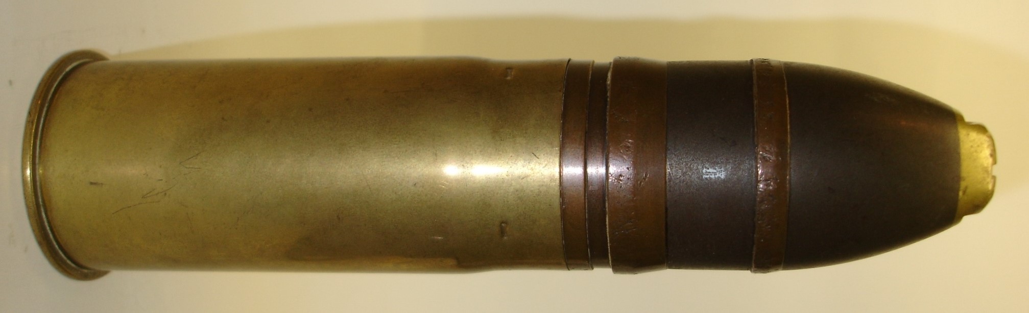 ./ammo/37mm/patroner/Patron-37mm-SFM-Kongsberg-1.JPG