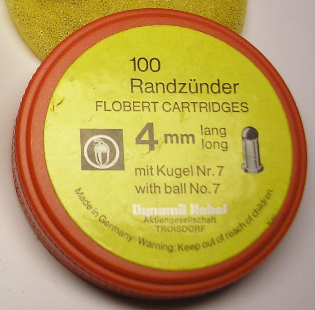 ./ammo/4mmFlobert/esker/Eske-4mmFlobert-Dynamit-Nobel-100skudd-lang-Kugel-Nr7-1.JPG