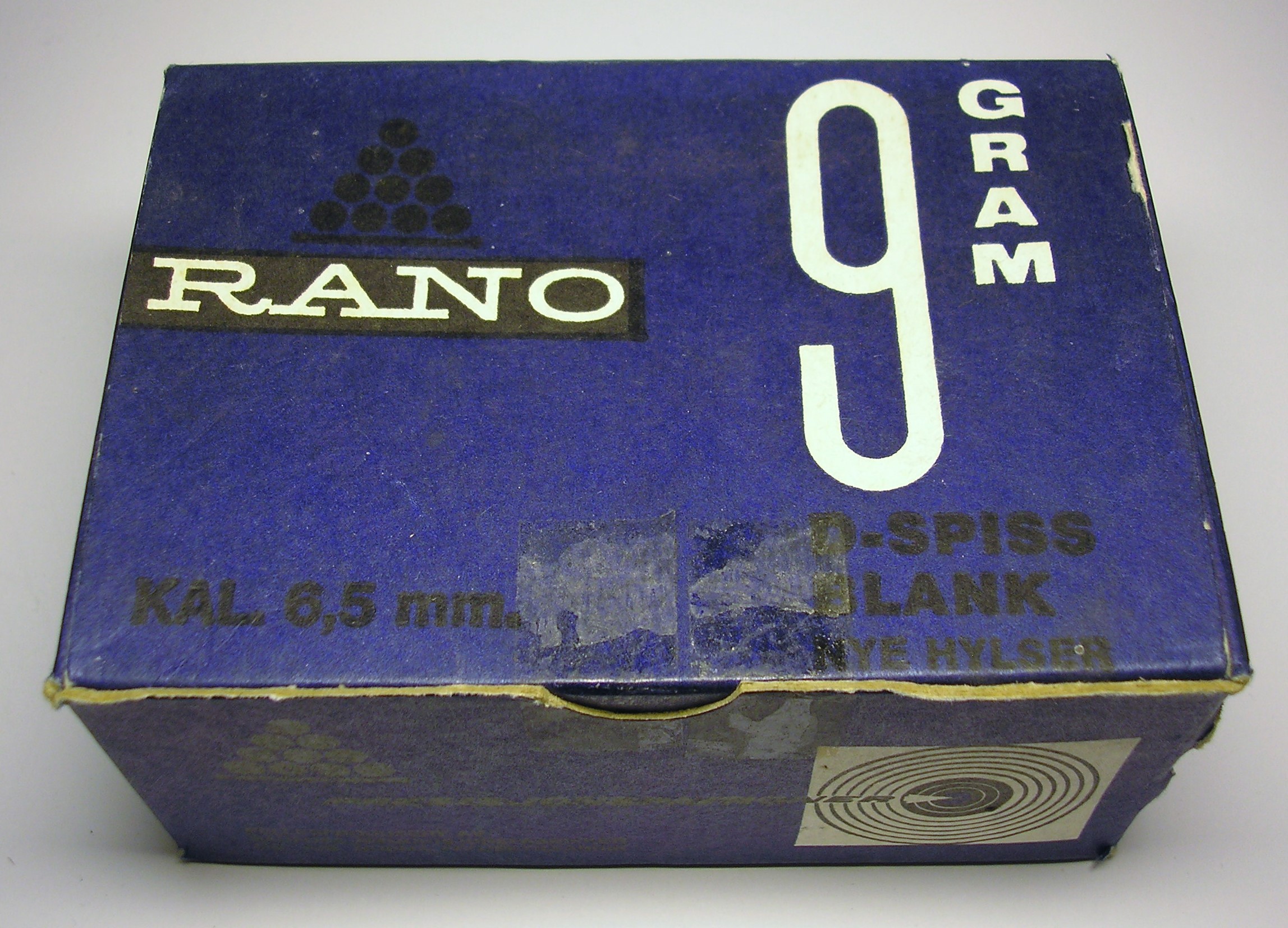 ./ammo/65x55/esker/Eske-65x55-RANO-50skudd-Helmantel-Silver-Nye-Hylser-1.JPG