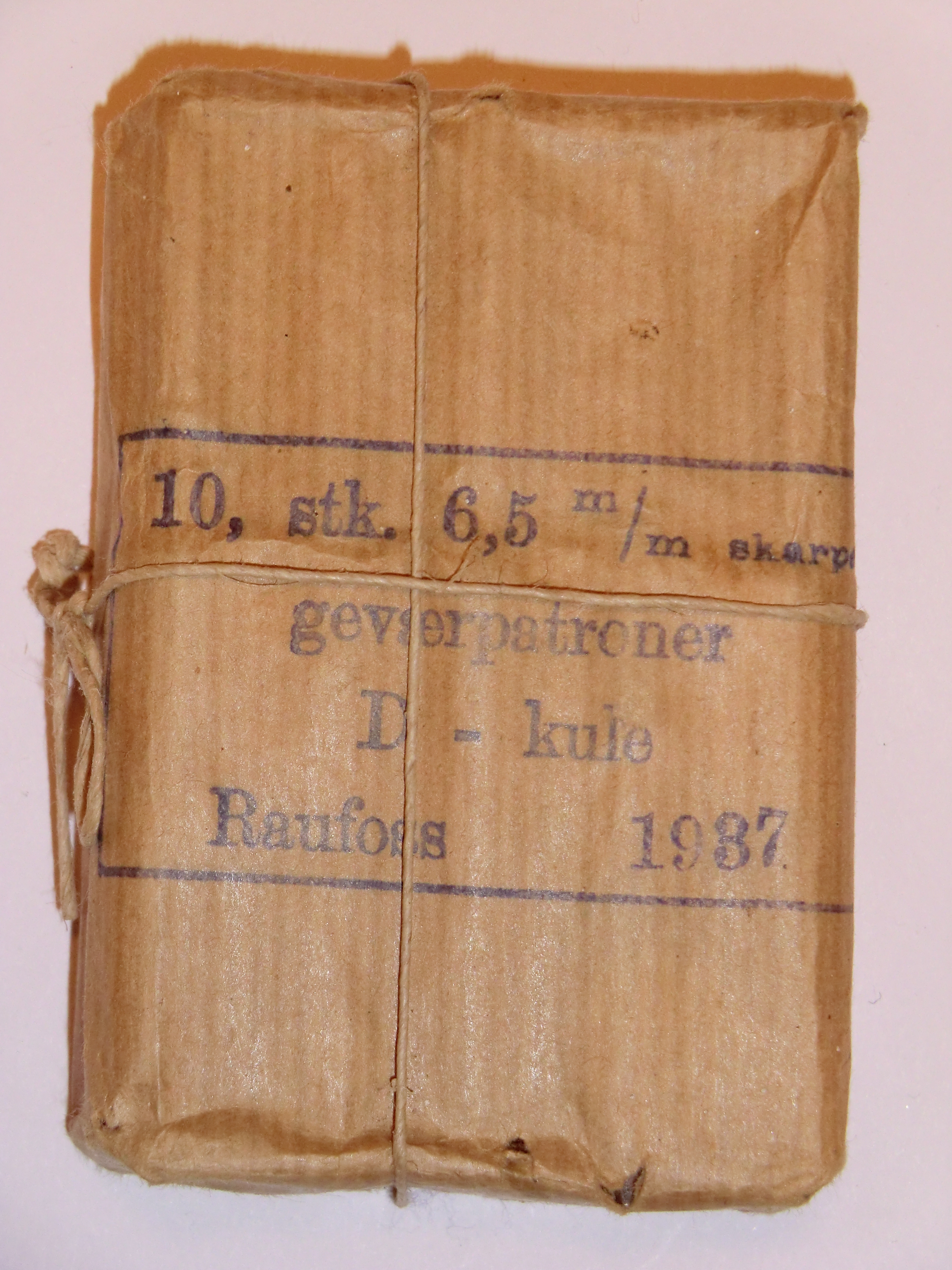 ./ammo/65x55/esker/Eske-65x55-Raufoss-10skudd-Helmantel-1937-1.JPG