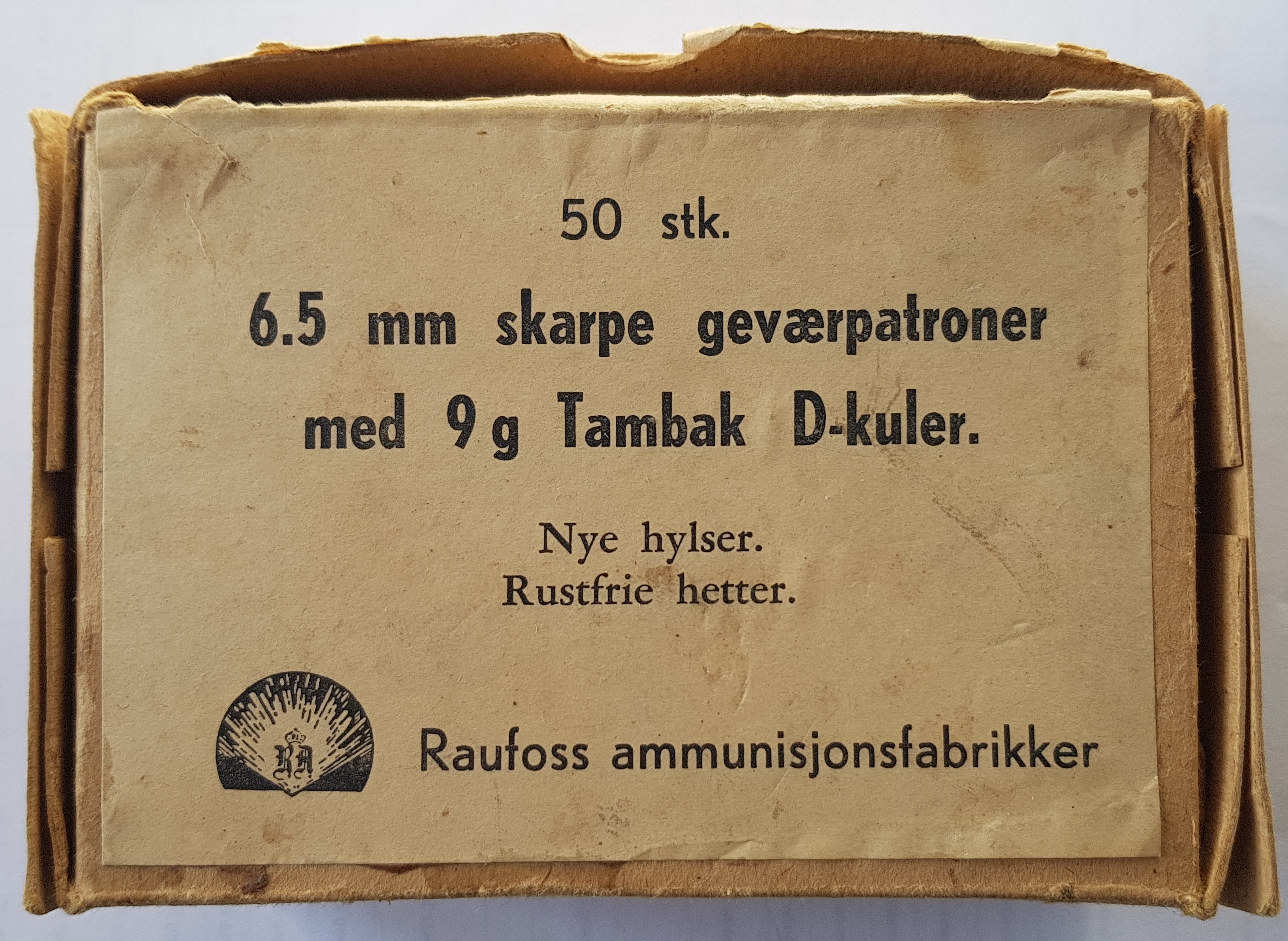 ./ammo/65x55/esker/Eske-65x55-Raufoss-50skudd-Helmantel-9gr-nye-hylser-Tambak-1.jpg