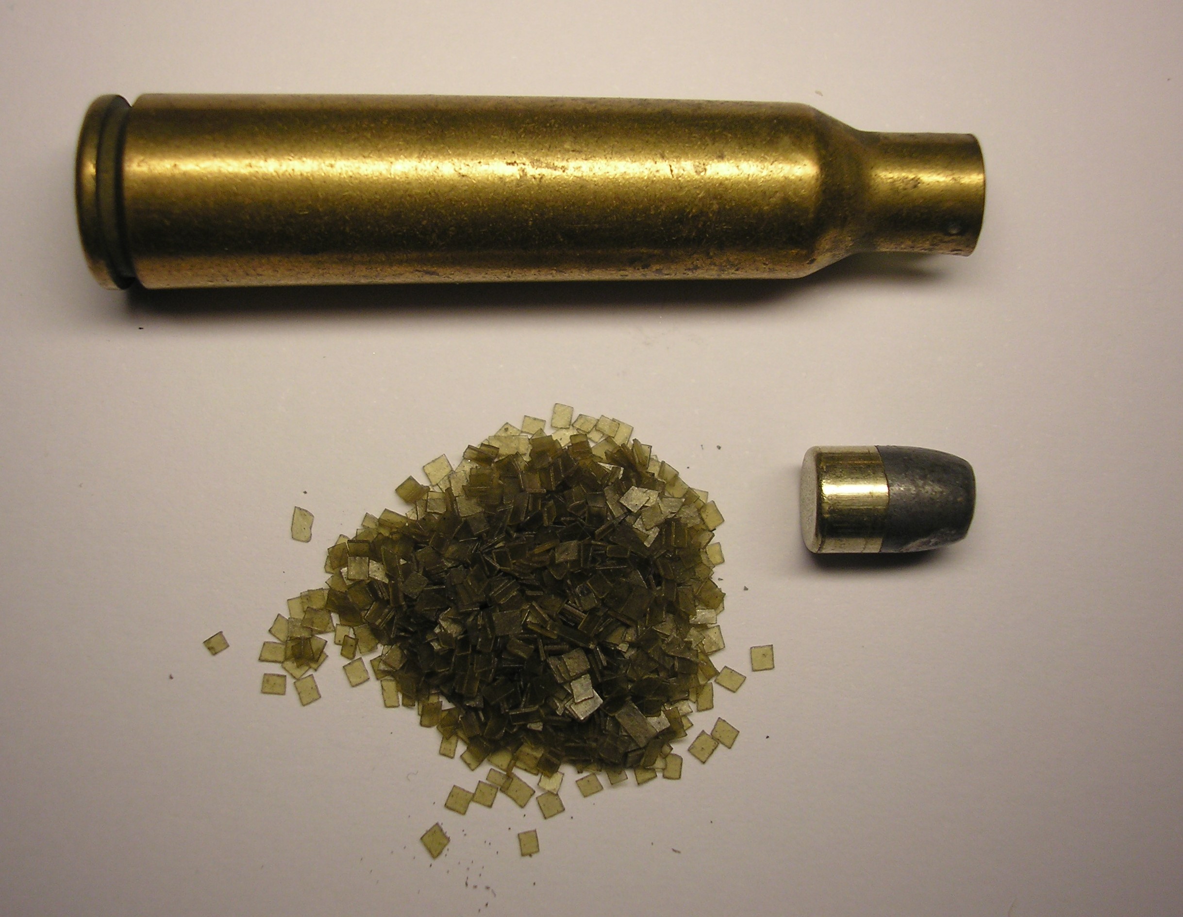 ./ammo/65x55/patroner/Patron-65x55-Raufoss-Junior-4.JPG