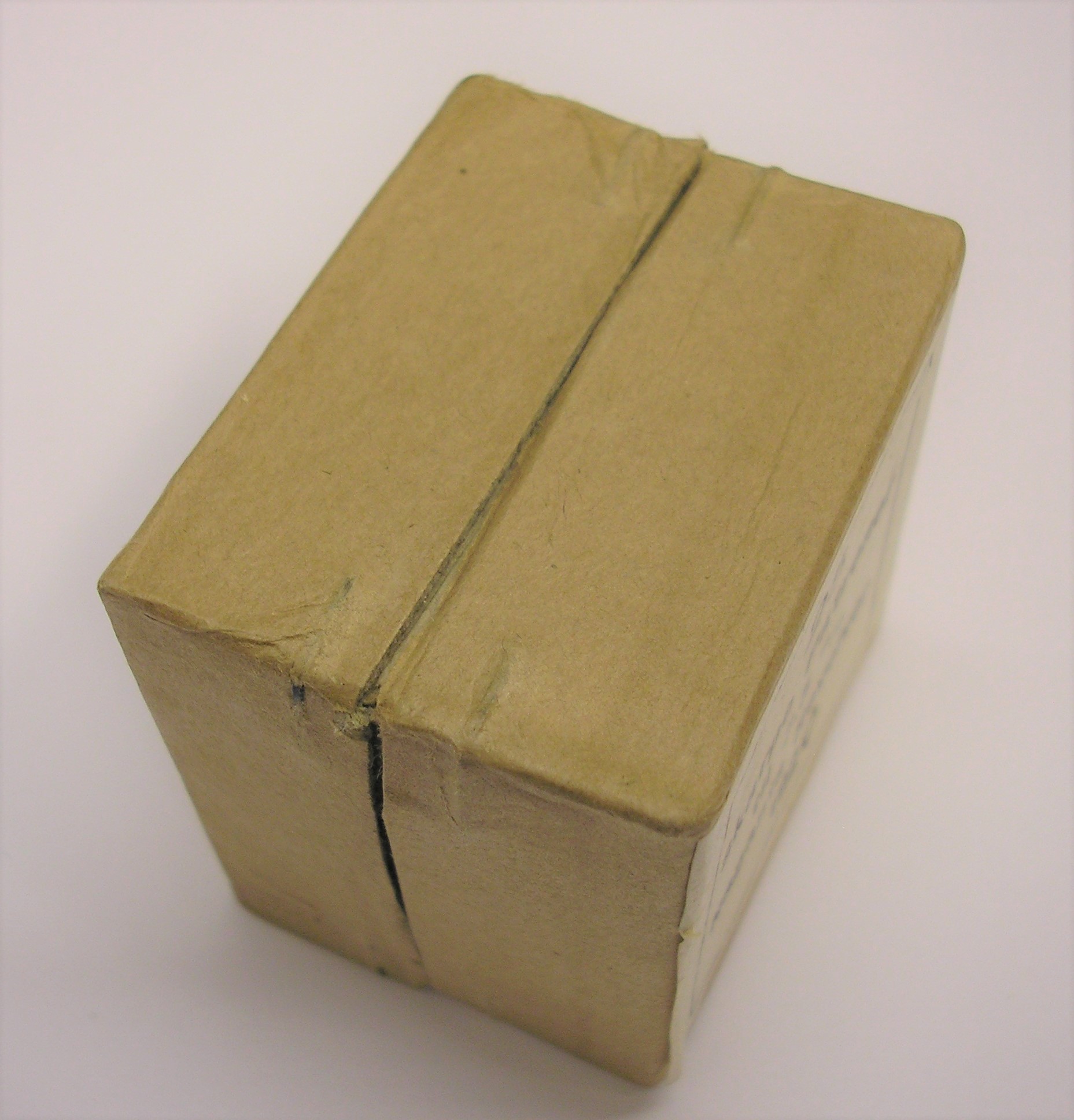 ./ammo/75NAGANT/esker/Eske-75NAGANT-25skudd-Blykule-1920-2.JPG