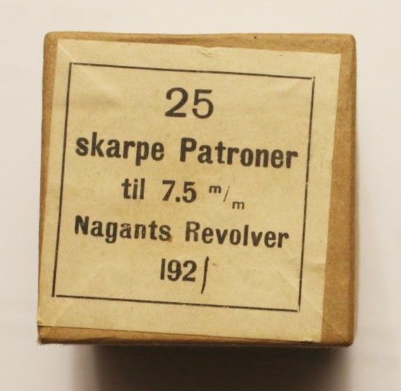 ./ammo/75NAGANT/esker/Eske-75NAGANT-25skudd-Blykule-1921-1.jpg