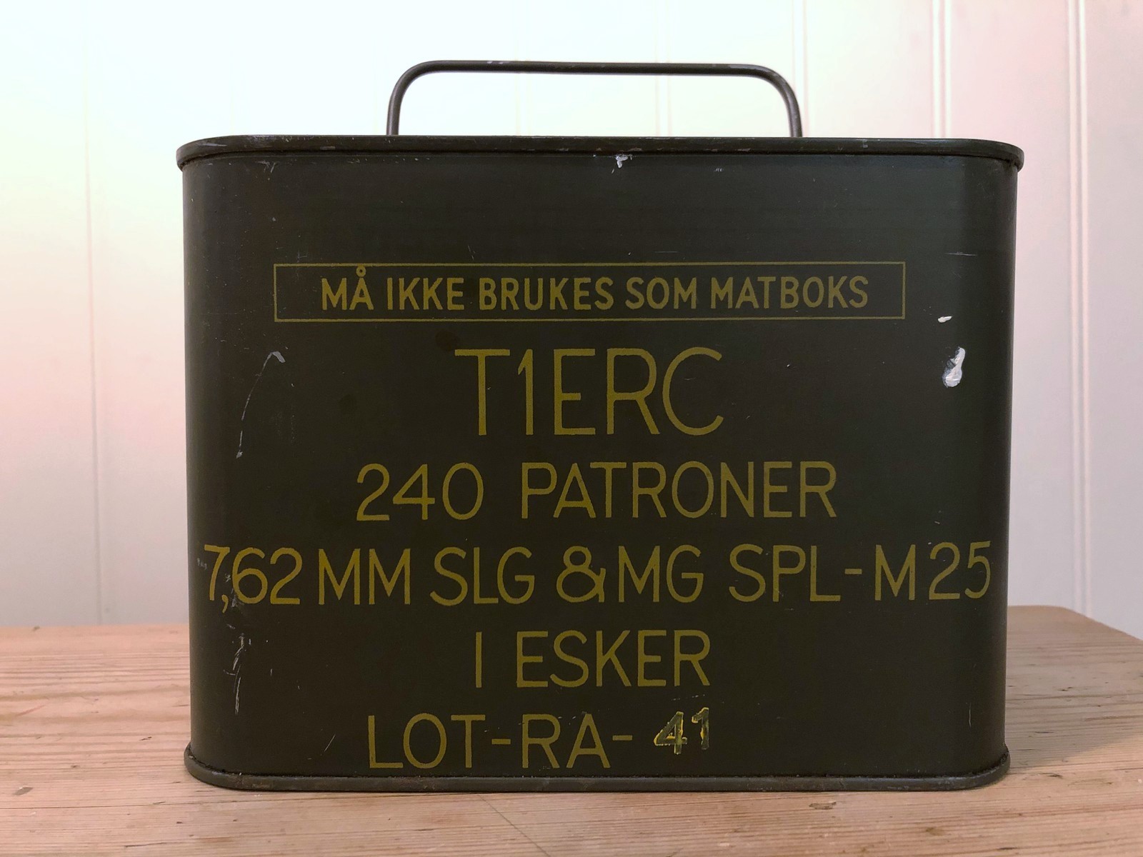./ammo/762x63/esker/Eske-762x63-Raufoss-Sporlys-240skudd-M25-RA41-2.jpg