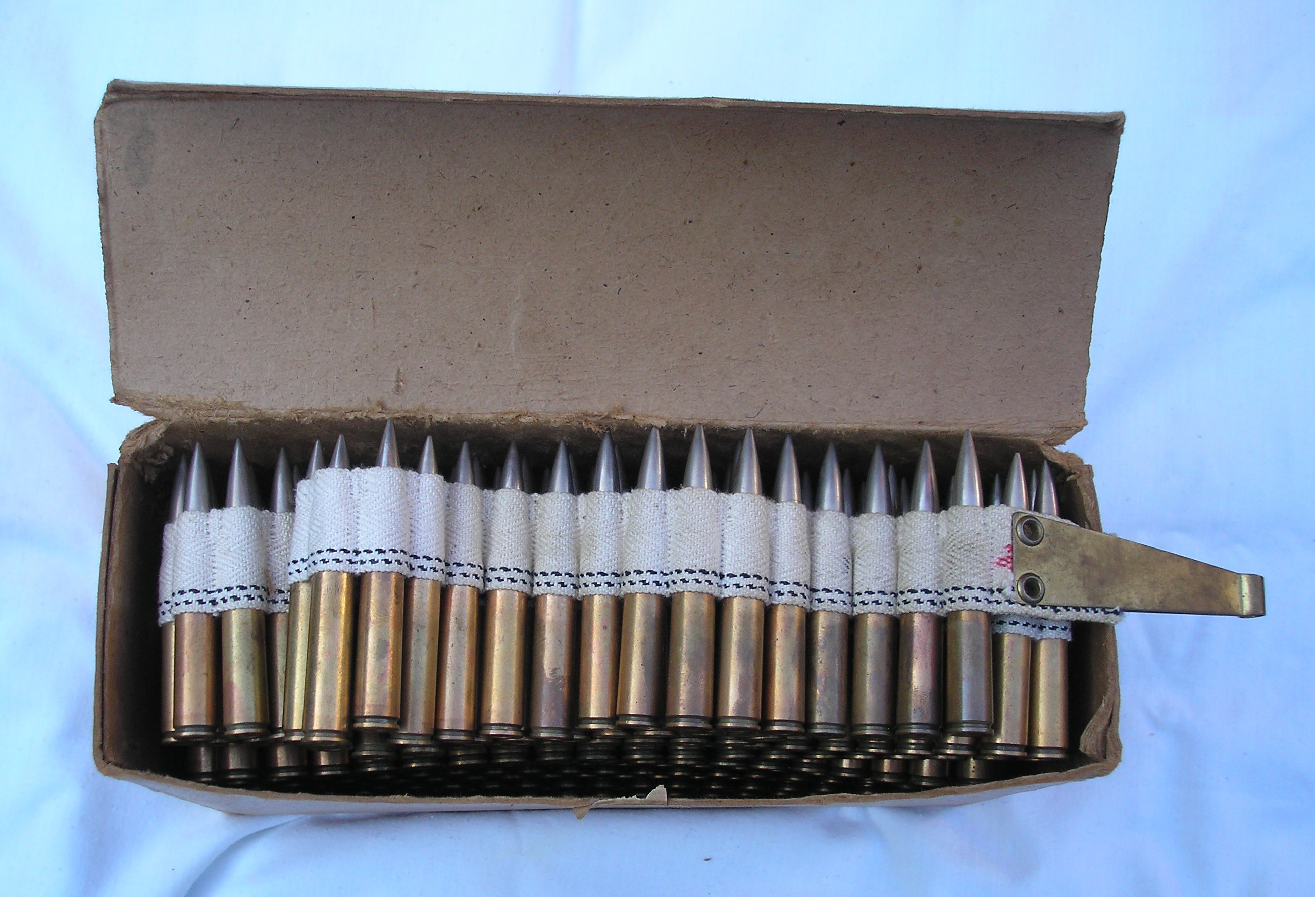 ./ammo/792x57/esker/Eske-792x57-RA-250skudd-belte-1936-A-4.jpg