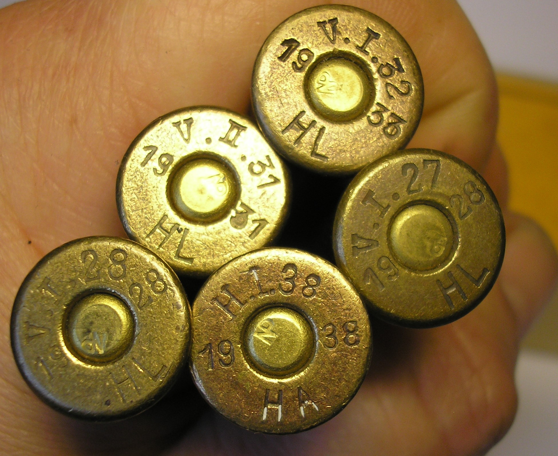 ./ammo/8x58RD/esker/Eske-8x58RD-NP-Blyspiss-127mod-67-89-10skudd-Omladet-3.JPG