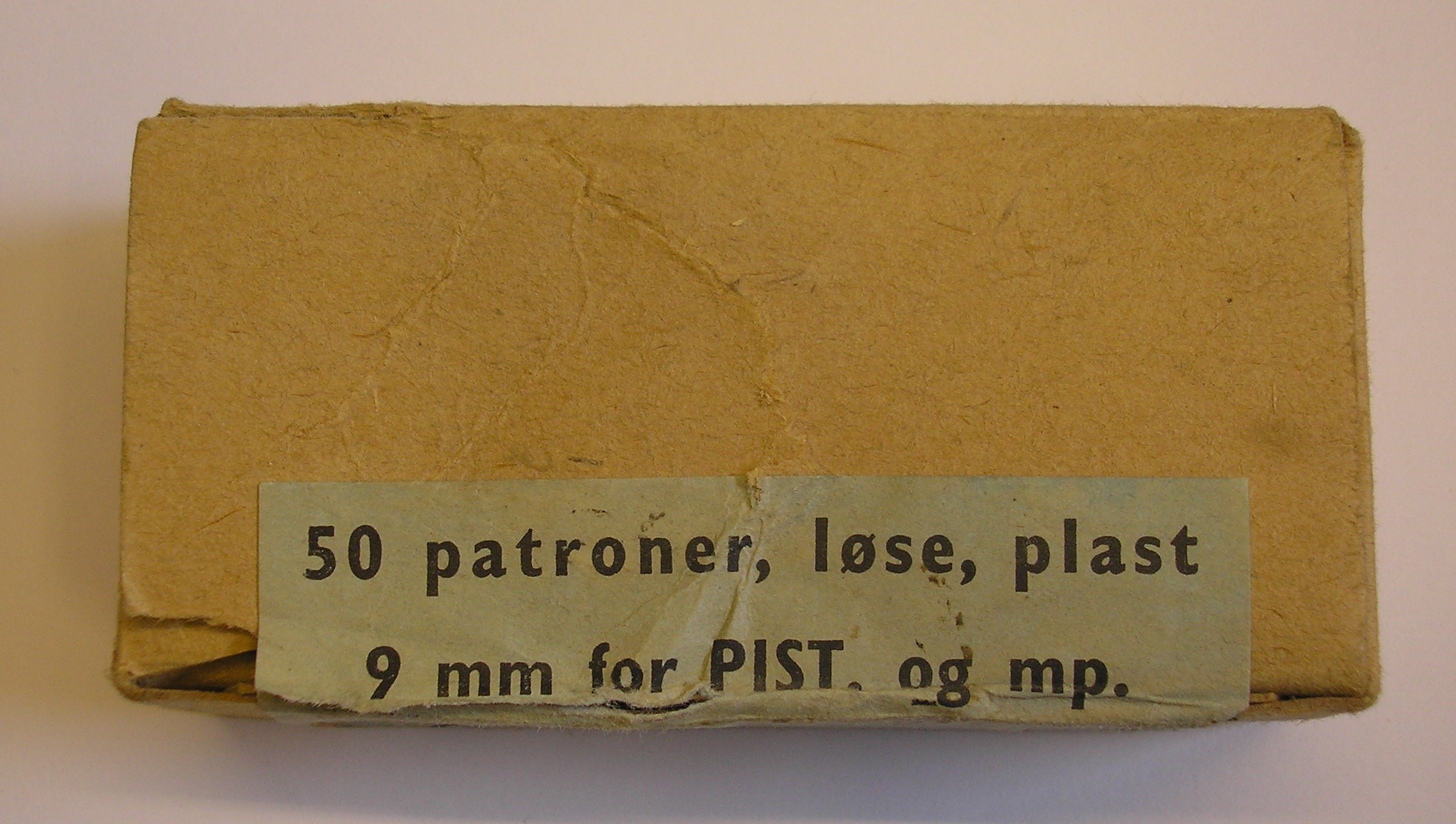 ./ammo/9mm/esker/Eske-9mm-Lospatron-Pistol-og-MP-50skudd-VI-57-BF26-1.JPG