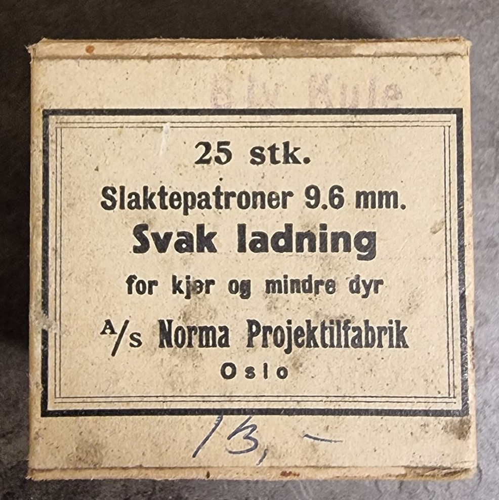 ./ammo/9x17R/esker/Eske-9x17R-Norma-25skudd-Blykule-Svak-Ladning-A-1.jpg