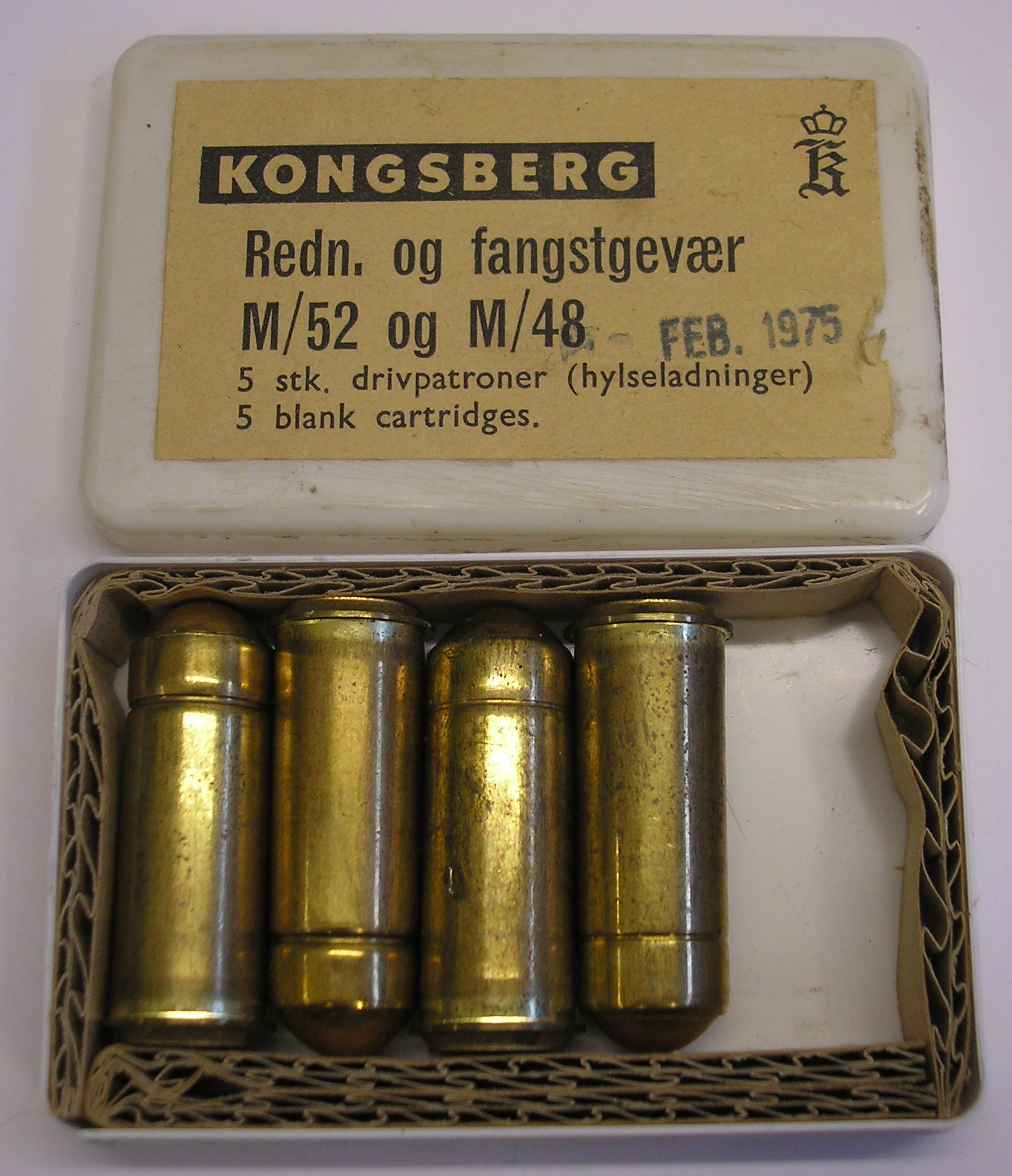 ./ammo/fangstredning/esker/Eske-12mm-Drivpatron-5skudd-FEB-1975-1.JPG