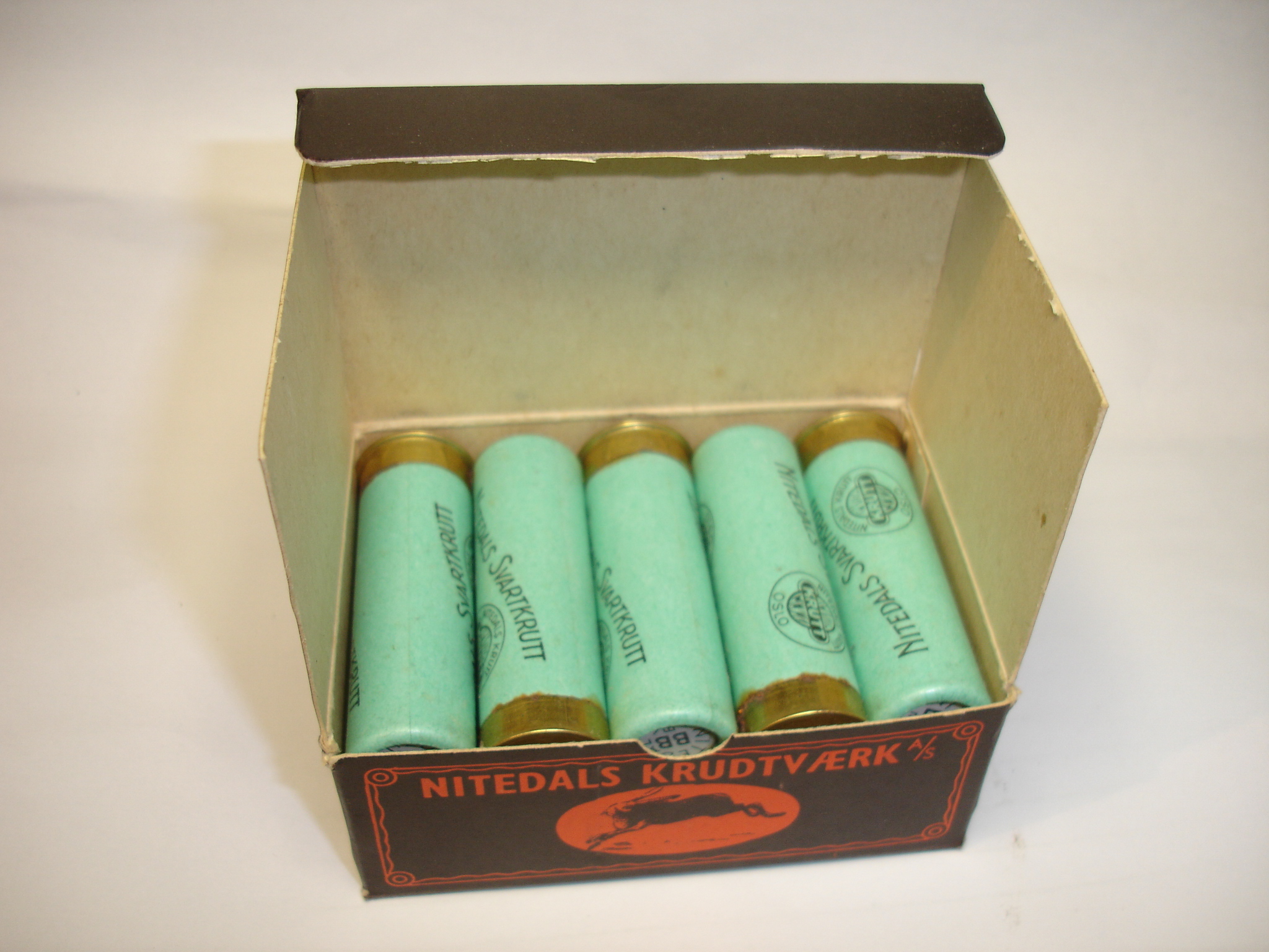 ./ammo/hagle/esker/Eske-Hagle-Nitedals-Jaktpatroner-16-65-10skudd-2.JPG