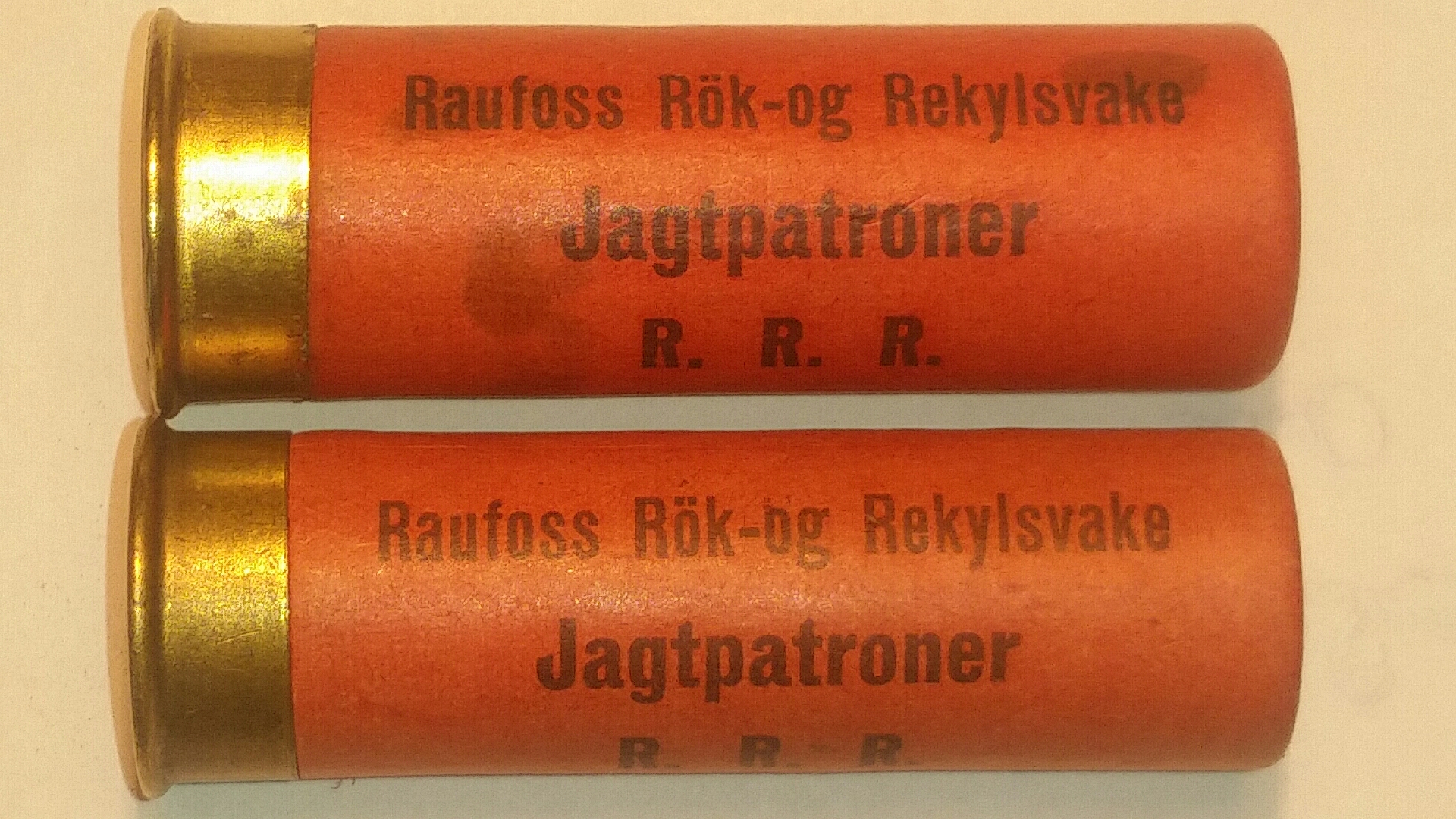 ./ammo/hagle/patroner/Patron-Hagle-Raufoss-Royk-og-Rekylsvake-Jagtpatroner-16-12-65-1.jpg
