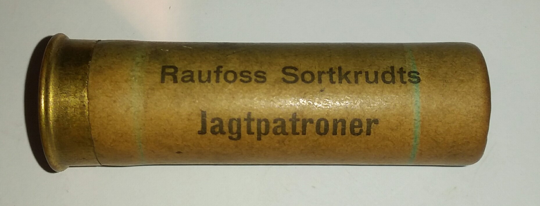 ./ammo/hagle/patroner/Patron-Hagle-Raufoss-Sortkrudts-Jaktpatroner-12-65-Nr2-1.jpg