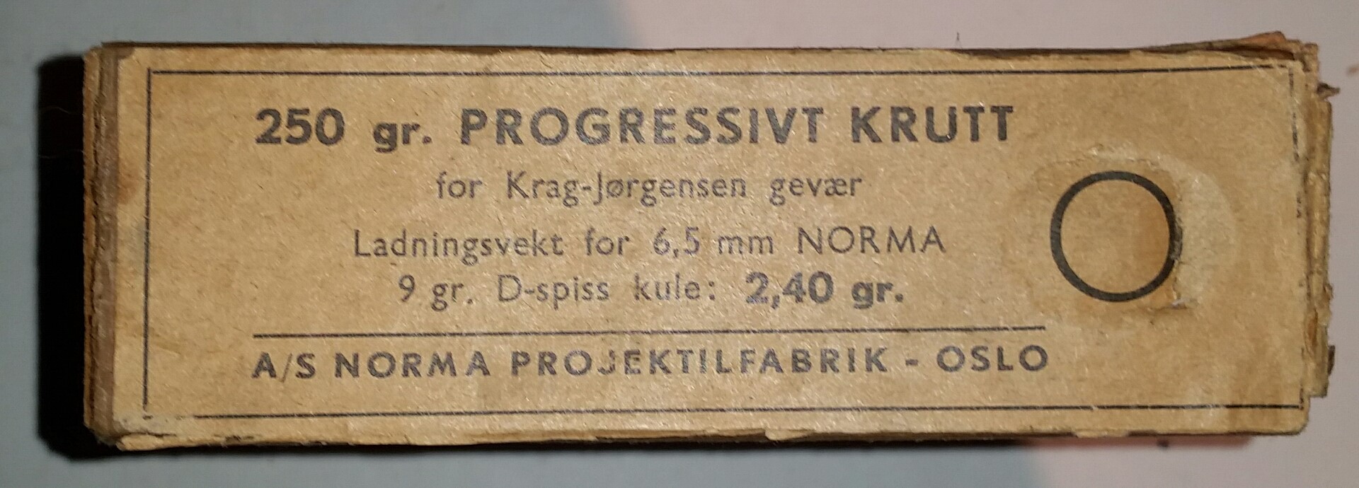 ./ammo/ladekomponenter/bilder/Ladekomponent-Krutt-Norma-Progressivt-Krag-250gram-1.jpg