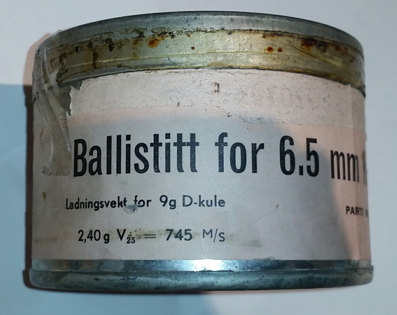 ./ammo/ladekomponenter/bilder/Ladekomponent-Krutt-Raufoss-Ballistitt-400gram-1955-1.jpg