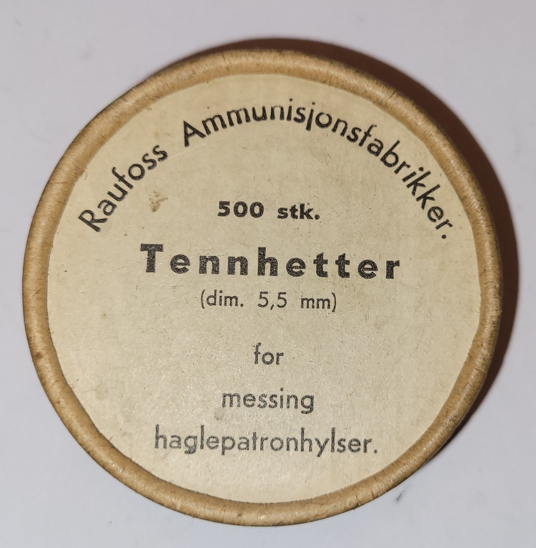 ./ammo/ladekomponenter/bilder/Ladekomponent-Tennhetter-Raufoss-500eske-Haglpatron-Hvit-1.jpg