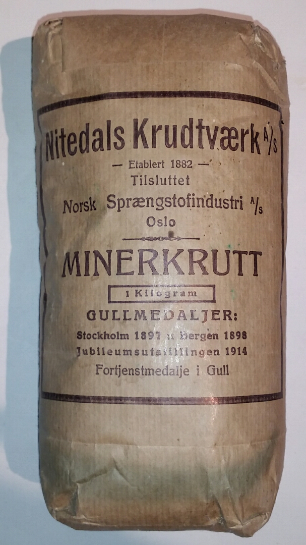 ./ammo/ladekomponenter/bilder/Spreng-Minerkrutt-Nitedals-Oslo-1kg-1.jpg