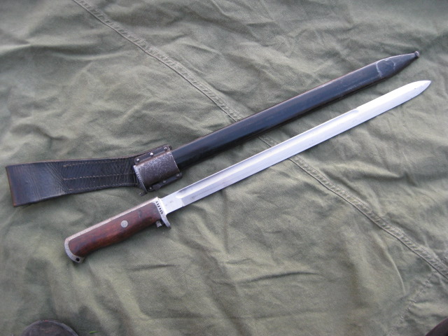./guns/bajonett/bilder/Bajonett-Kongsberg-Knivbajonett-M1916-5.JPG