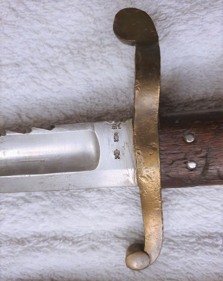 ./guns/bajonett/bilder/Bajonett-Kongsberg-Sabborsabel-M1905-44930-3.JPG