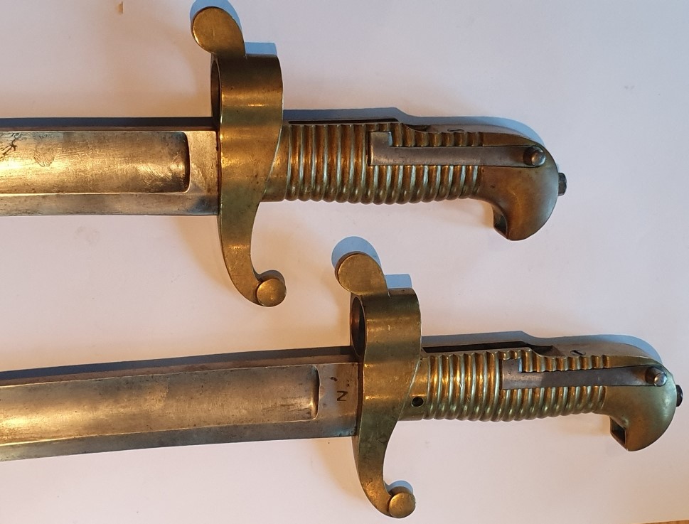 ./guns/bajonett/bilder/Bajonett-Kongsberg-Sabelbajonett-M1848-Krigsskole-Detalj-2.JPG