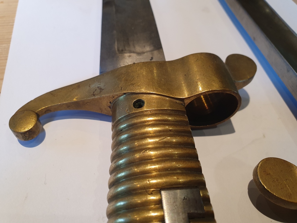 ./guns/bajonett/bilder/Bajonett-Kongsberg-Sabelbajonett-M1848-Krigsskole-Detalj-3.JPG