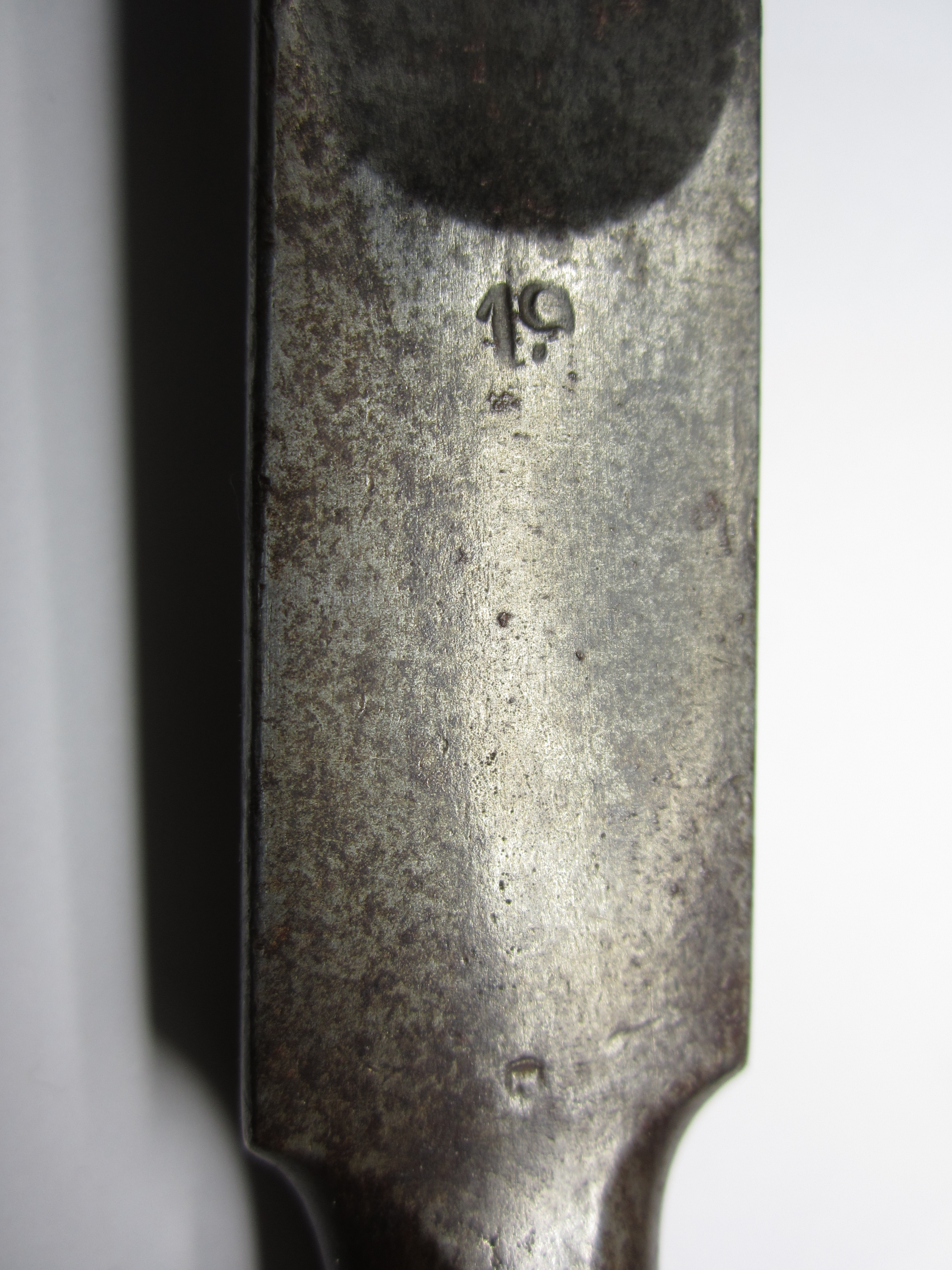 ./guns/bajonett/bilder/Bajonett-Liege-Dolle-M1846-6.JPG