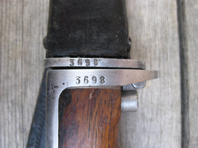 ./guns/blankvaapen/bilder/Blank-Kongsberg-Knivbajonett-M1913-2.JPG