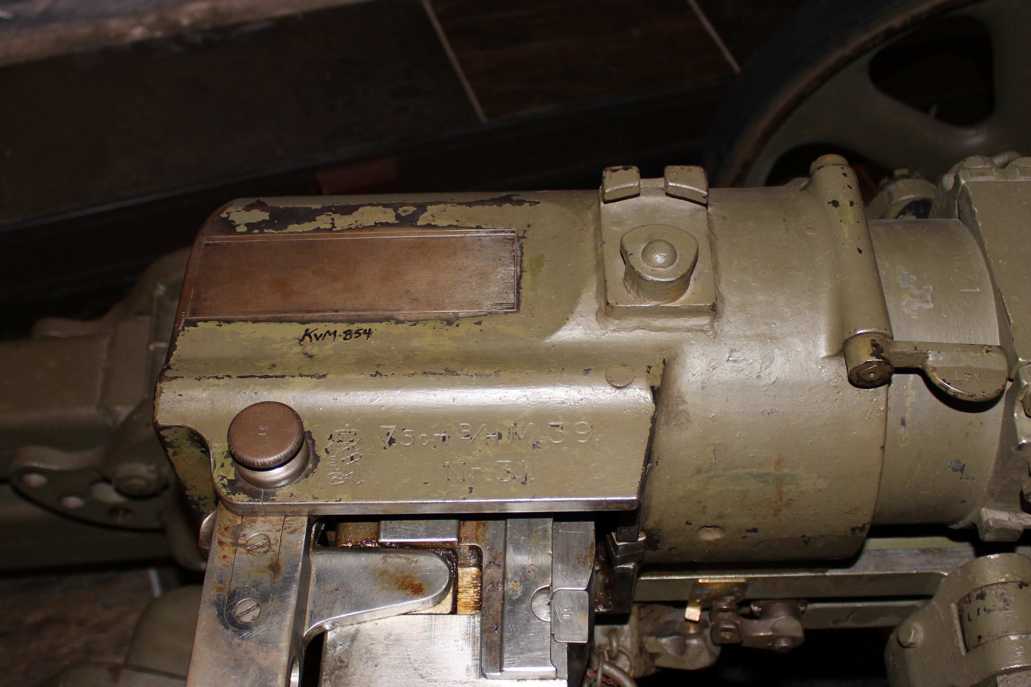 ./guns/kanon/bilder/Kanon-Kongsberg-M39-L205-31-3.JPG