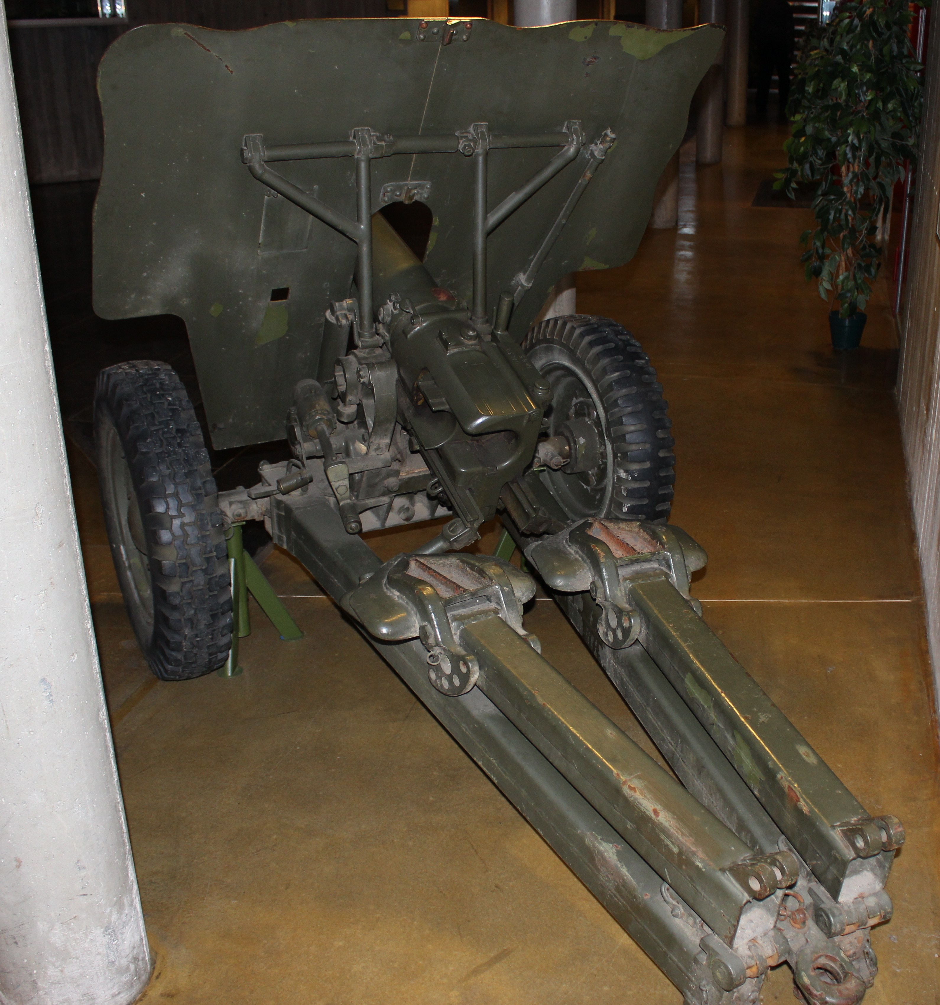 ./guns/kanon/bilder/Kanon-Kongsberg-M39-L205-65-3.JPG