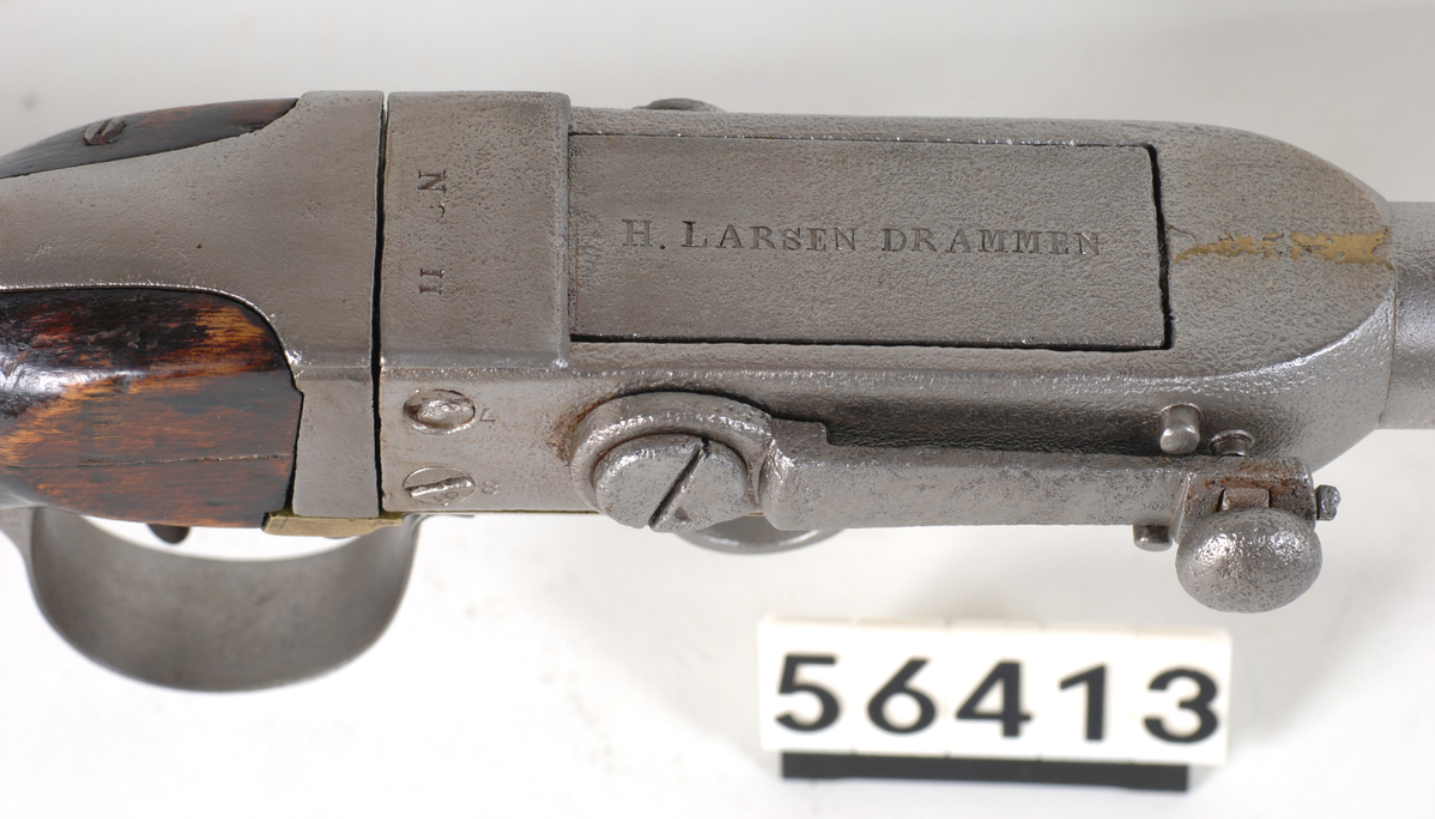 ./guns/larsen/rifle/bilder/Rifle-Larsen-Kammerladningsgevaer-FMU056413-4.png