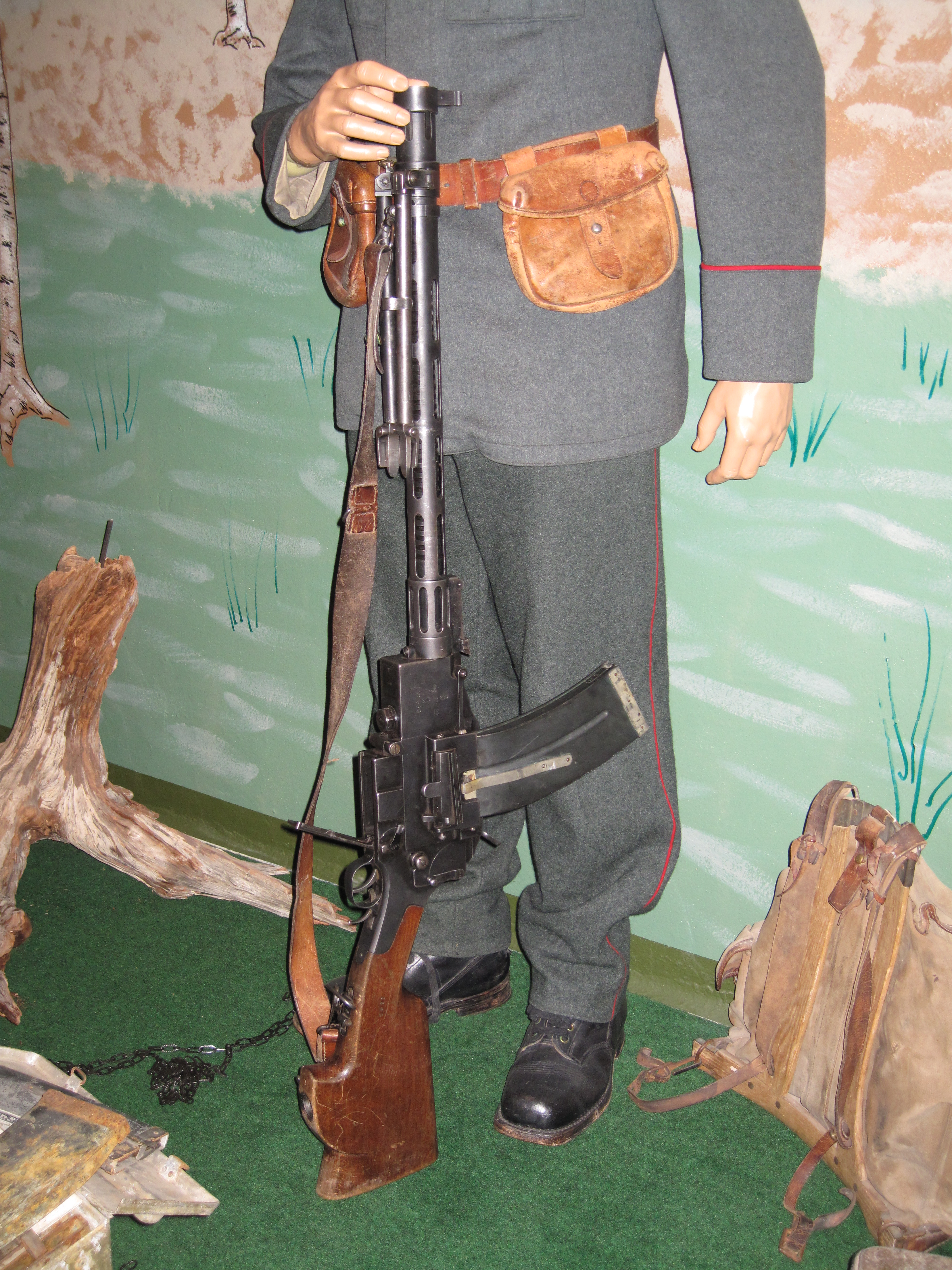 ./guns/mg/bilder/MG-Kongsberg-Madsen-M22-1568-1.JPG