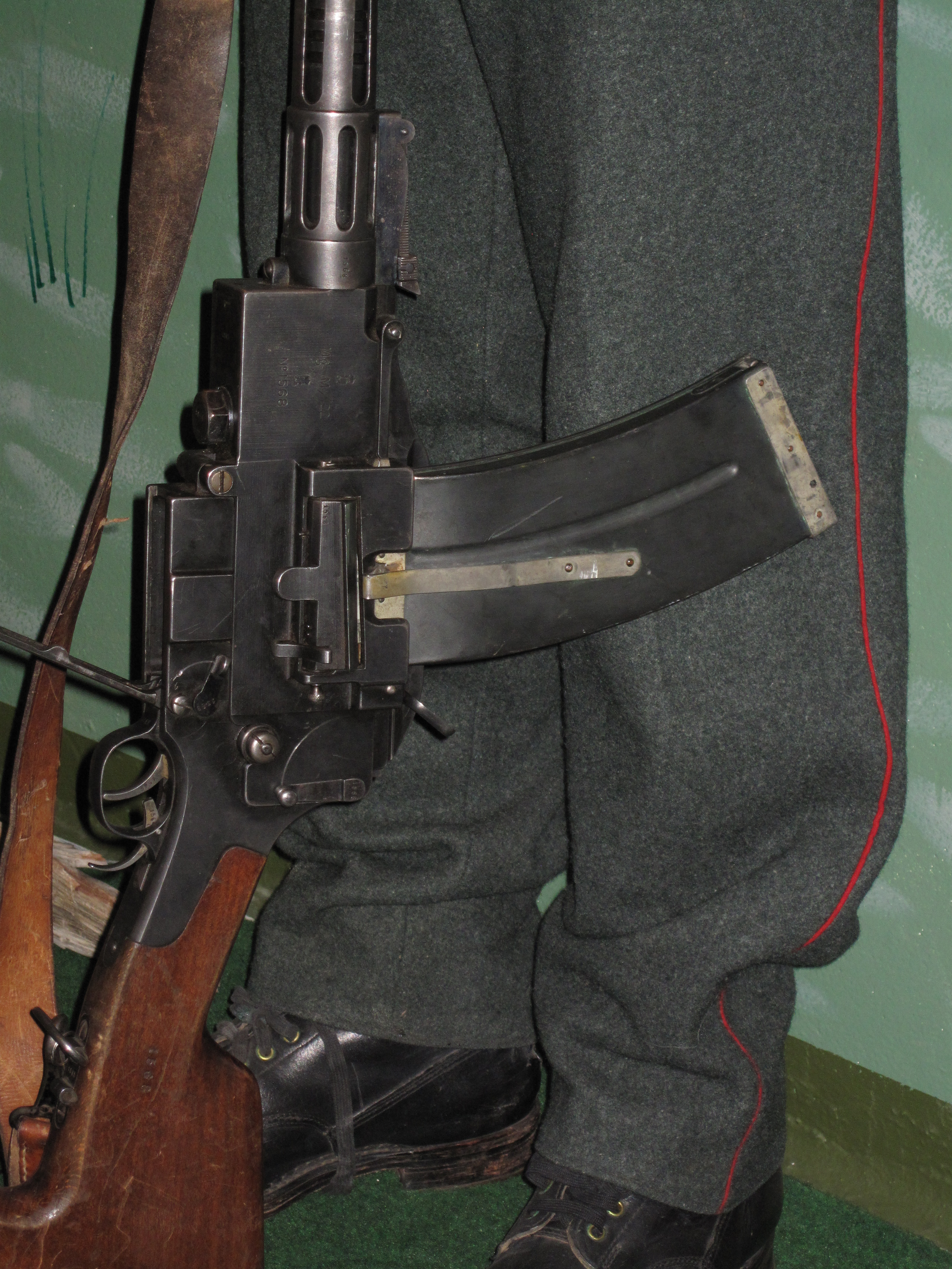 ./guns/mg/bilder/MG-Kongsberg-Madsen-M22-1568-4.JPG