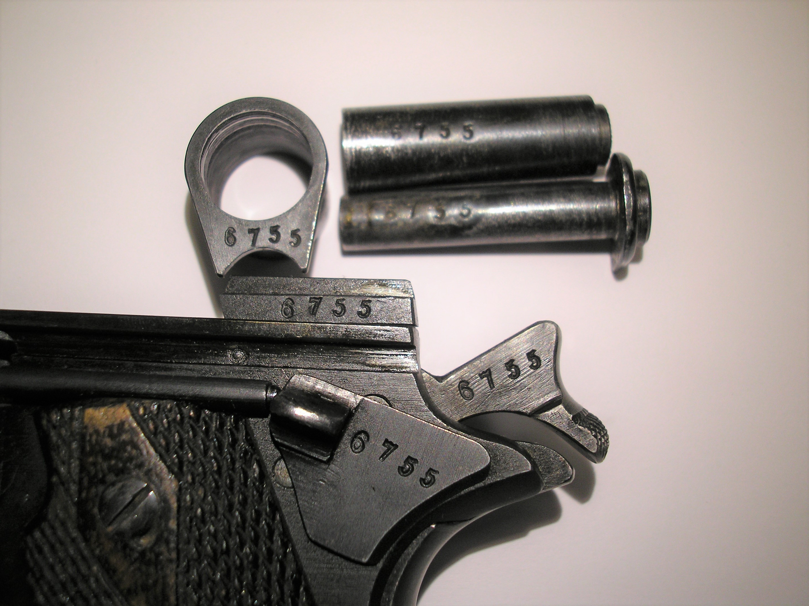 ./guns/pistol/bilder/Pistol-Kongsberg-M1914-1925-6755-4.JPG
