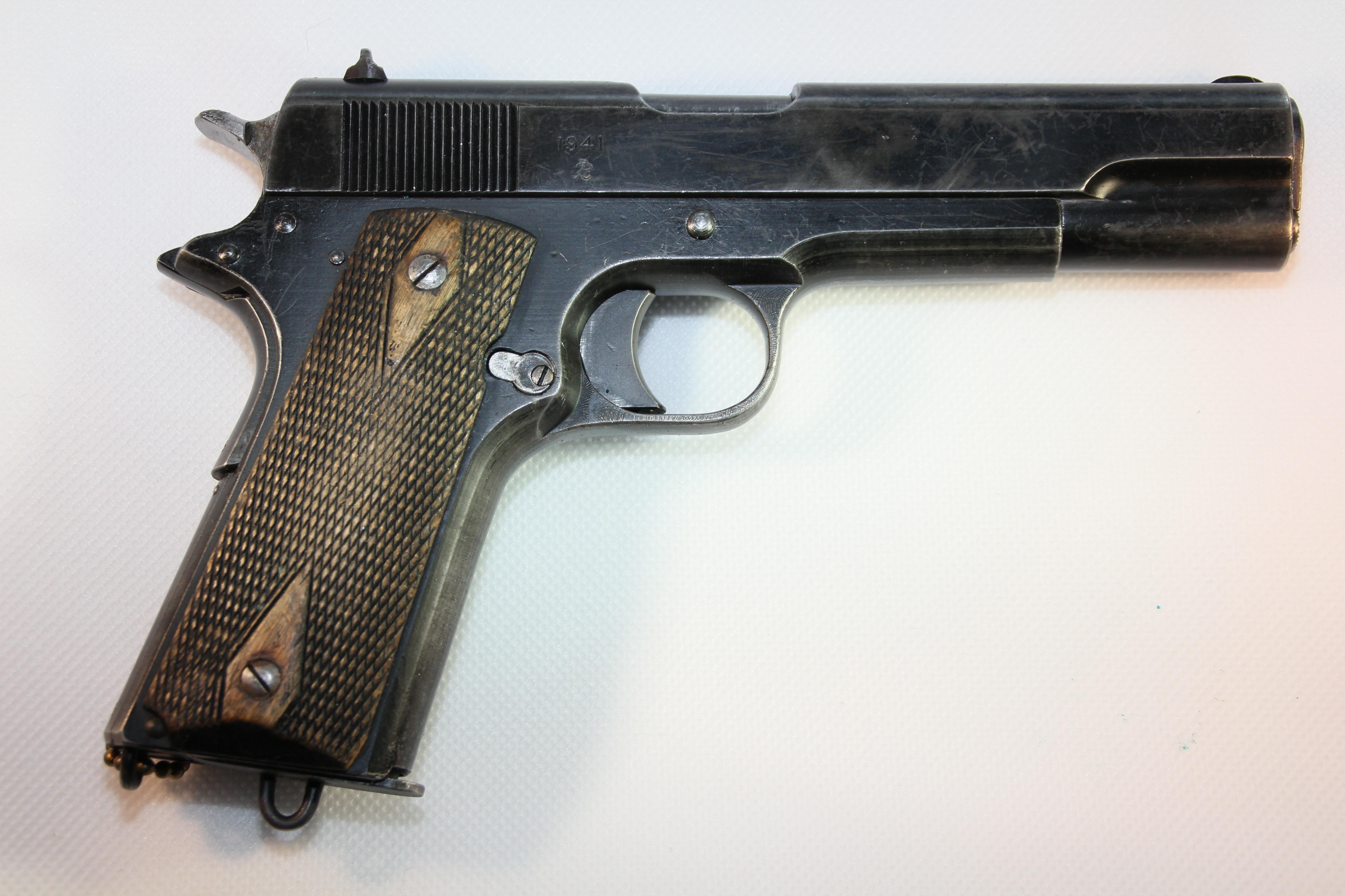 ./guns/pistol/bilder/Pistol-Kongsberg-M1914-1941-2.JPG