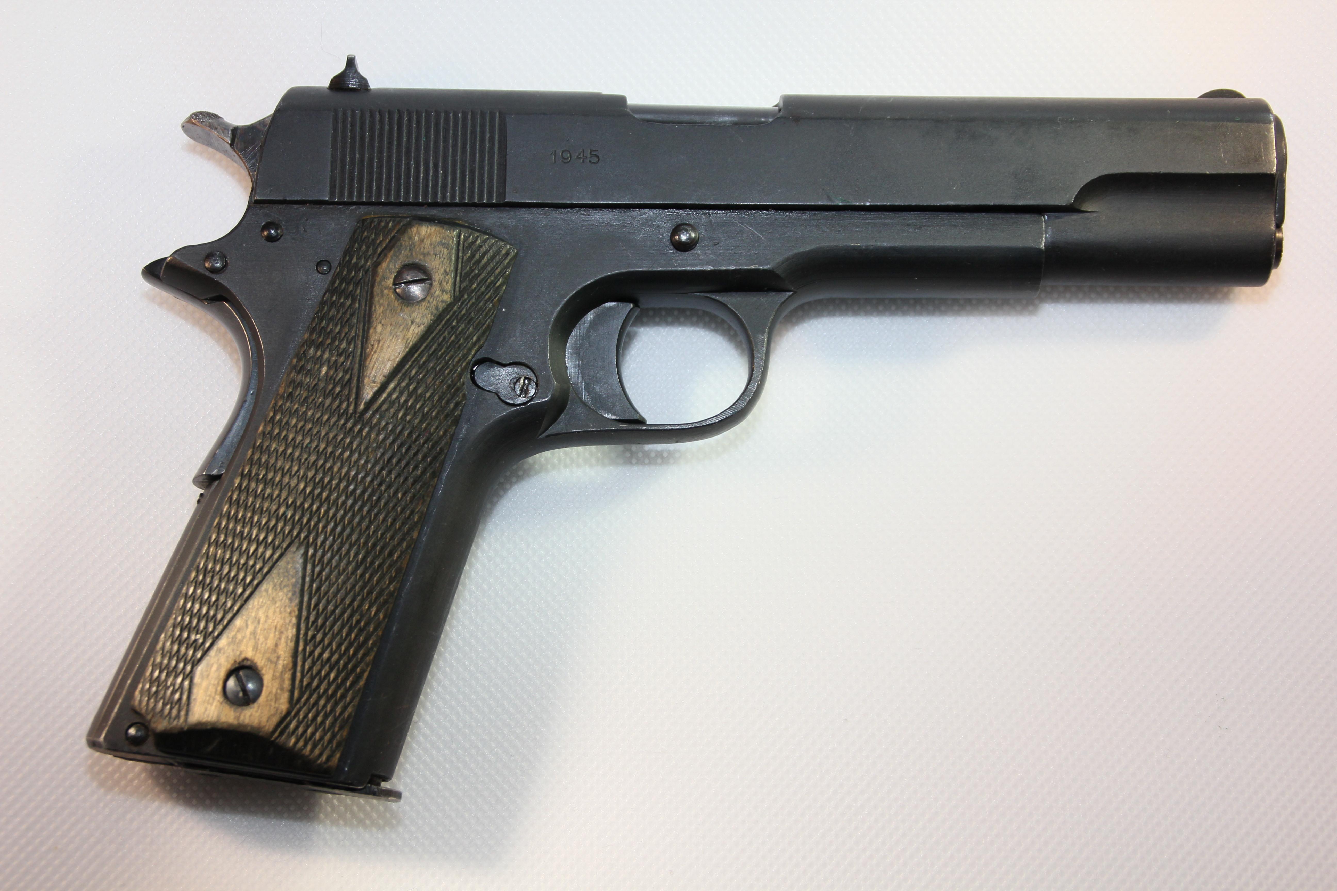 ./guns/pistol/bilder/Pistol-Kongsberg-M1914-1945-2.JPG