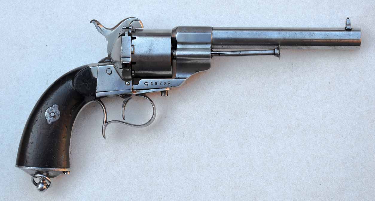 ./guns/revolver/bilder/Revolver-Lefaucheux-M1859-Enkelspent-Marinen-Rundt-Lop-15203-1.jpg