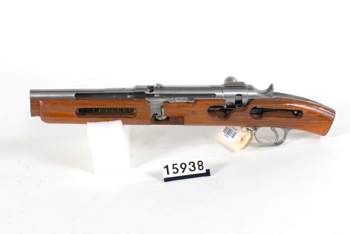 ./guns/rifle/bilder/Rifle-Kongsberg-Jarmann-M1887-13-2.jpg