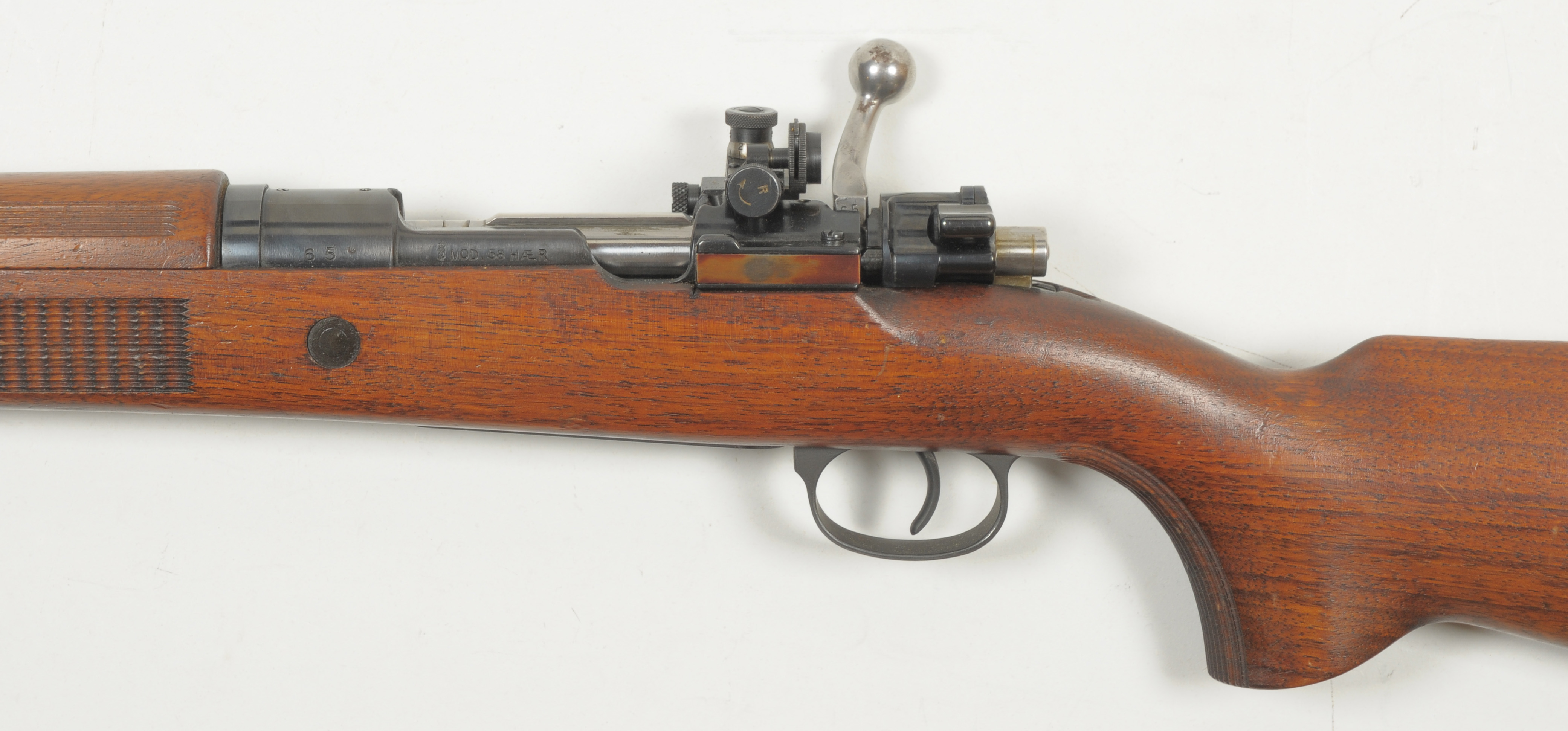 ./guns/rifle/bilder/Rifle-Kongsberg-Mauser-M58-65-3.jpg