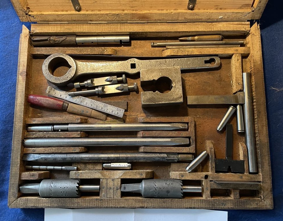 ./guns/utstyr/bilder/Utstyr-Krag-Bossemakerkasse-Andreas-Andersen-1.jpg