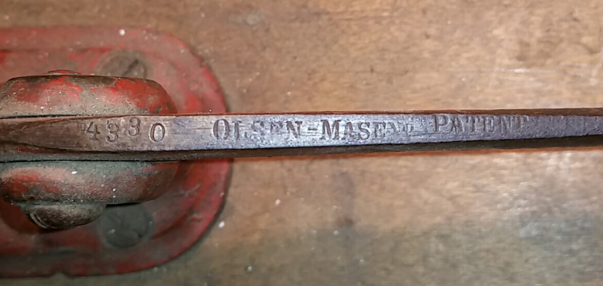 ./guns/utstyr/bilder/Utstyr-Krag-Ladeapparat-Olsen-Maseng-Model1908-7.jpg