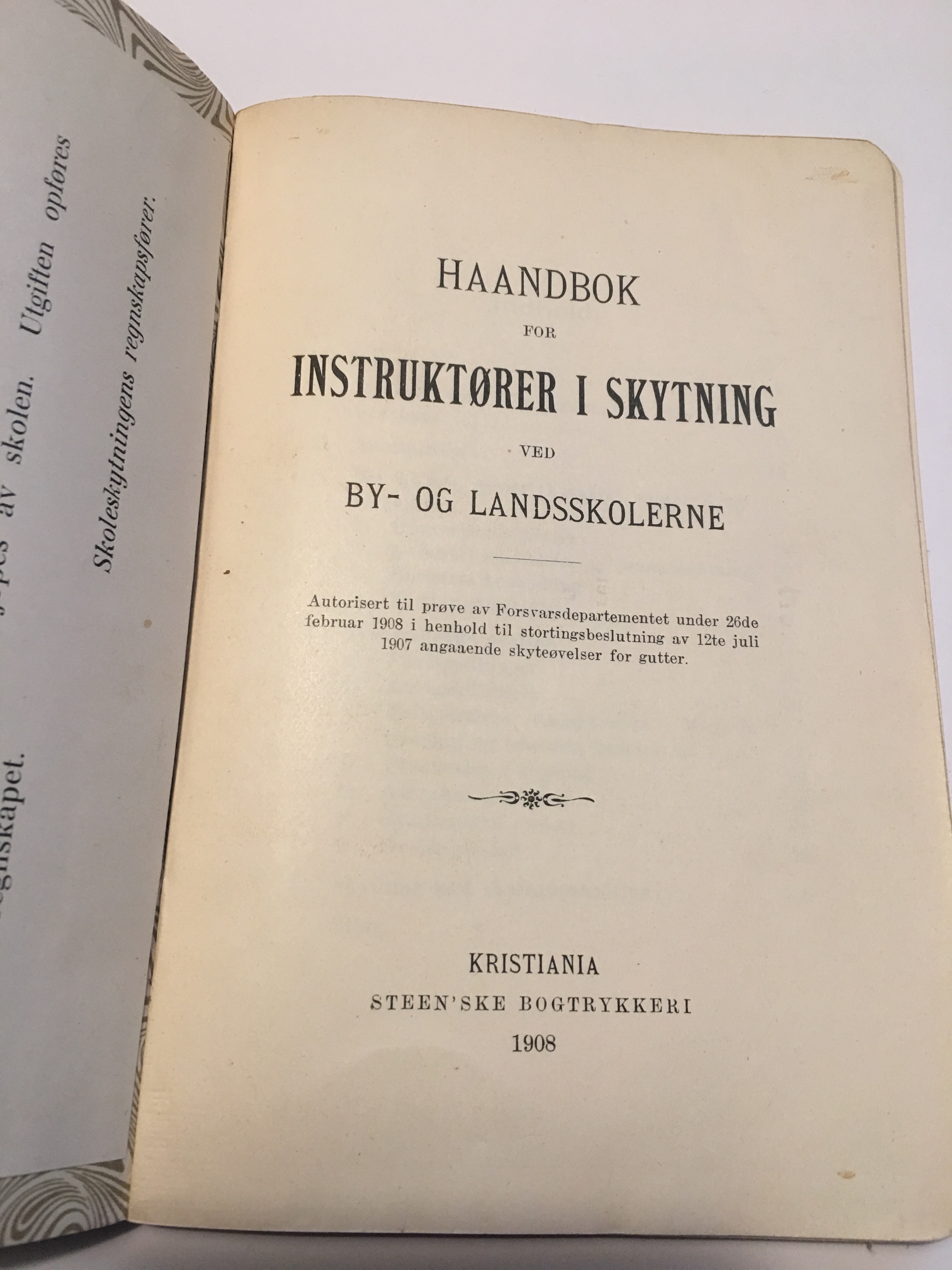 ./guns/utstyr/bilder/Utstyr-Skoleskyting-Haandbok-Instruktor-1908-3.jpg