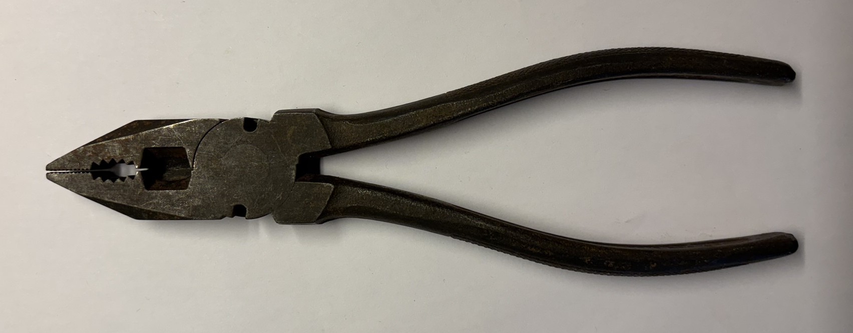 ./tools/bilder/Tools-Kongsberg-Industri-Kombinasjonstang-7toms-1.JPEG