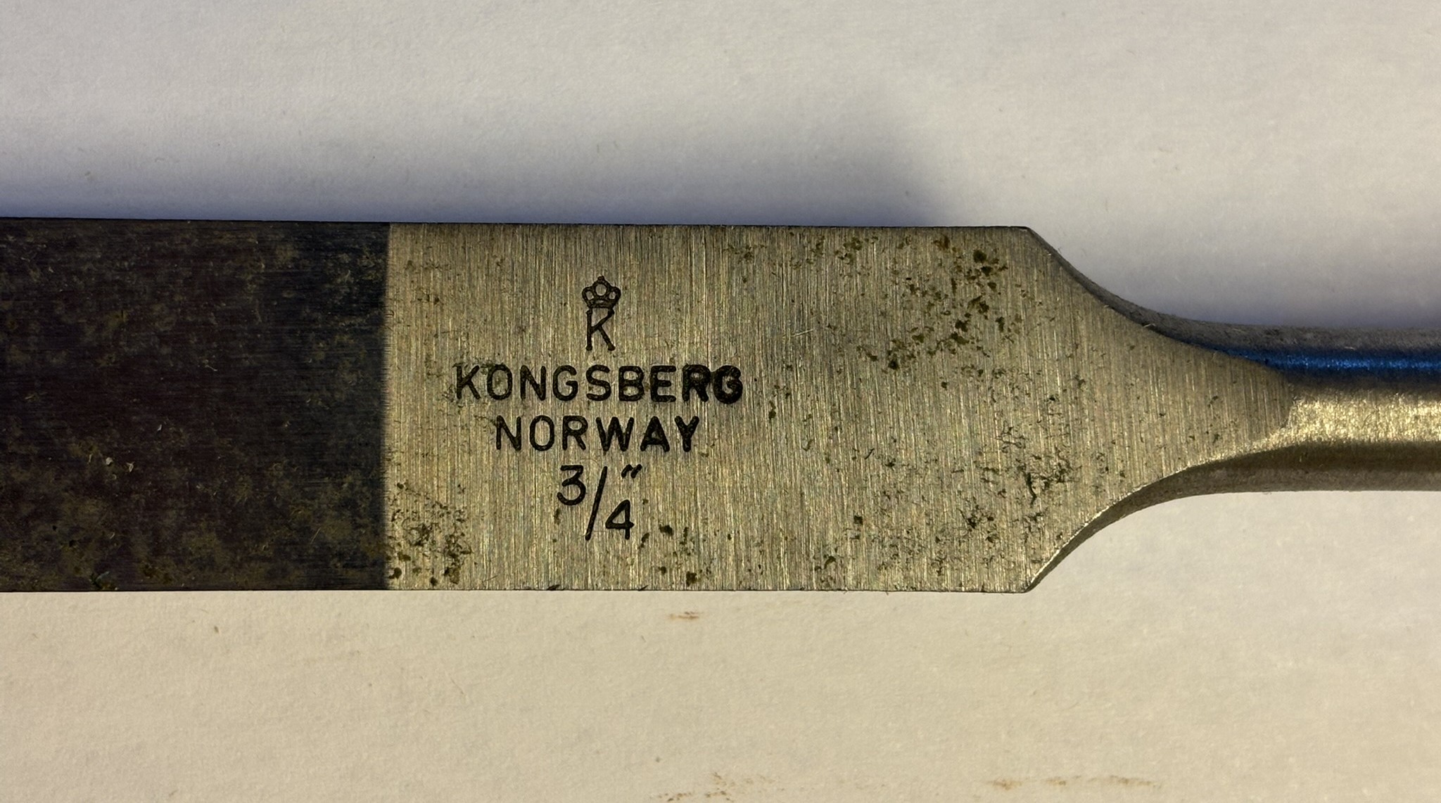 ./tools/bilder/Tools-Kongsberg-Vaapenfabrikk-Huggjern-Rod-34-3.JPEG